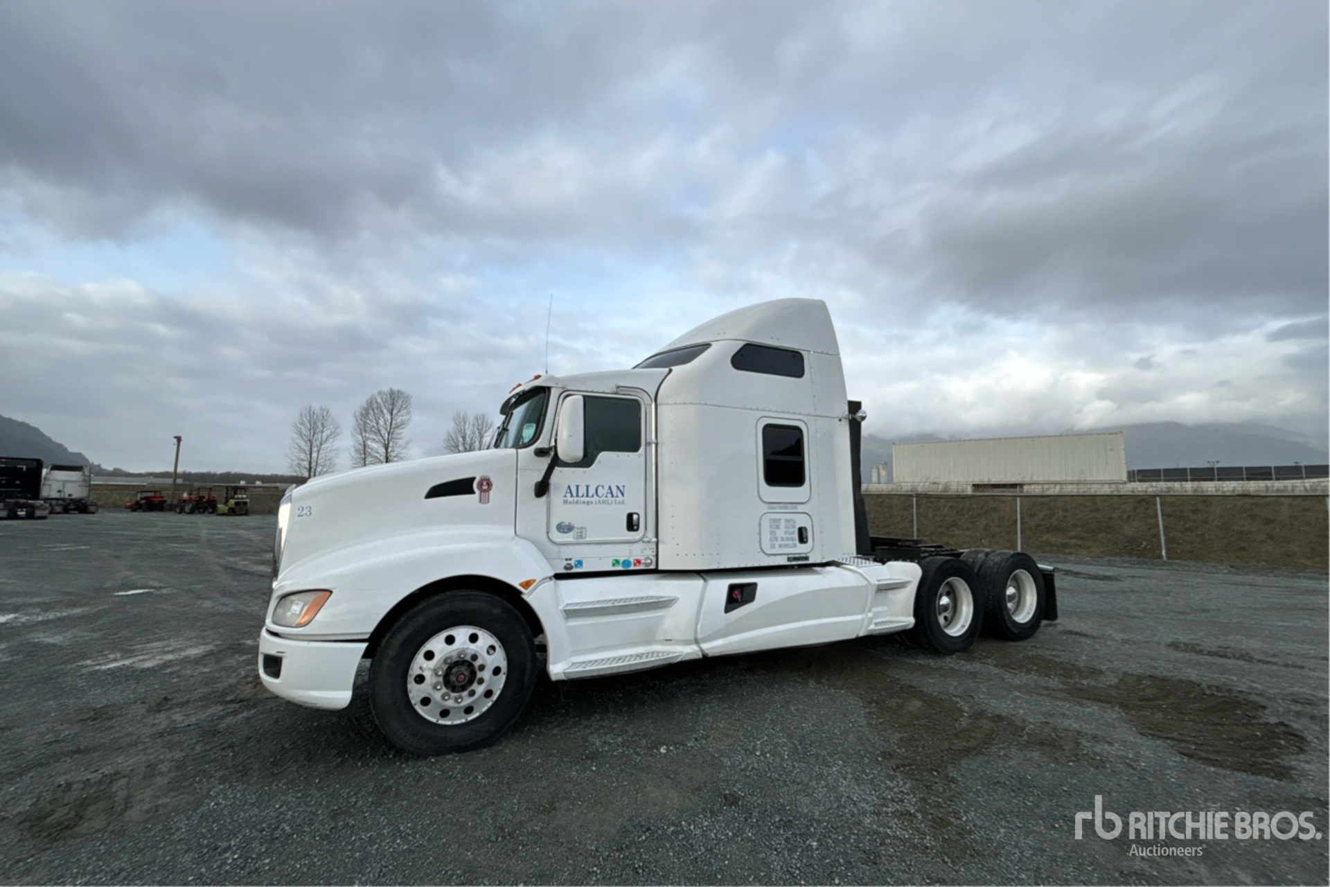 General Appearance with Picture, Left Front Corner