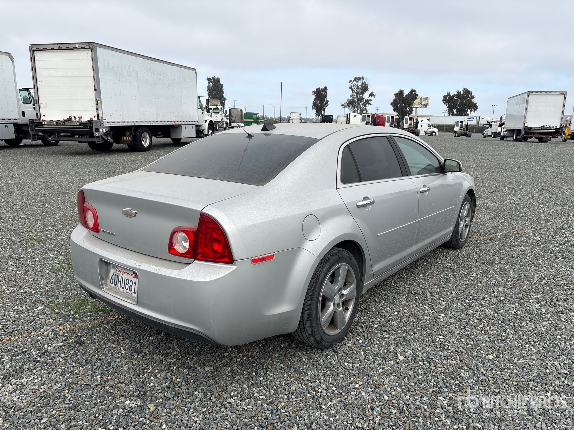 General Appearance with Picture, Right Rear Corner