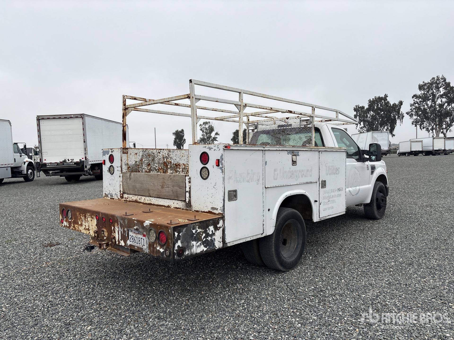 General Appearance with Picture, Right Rear Corner