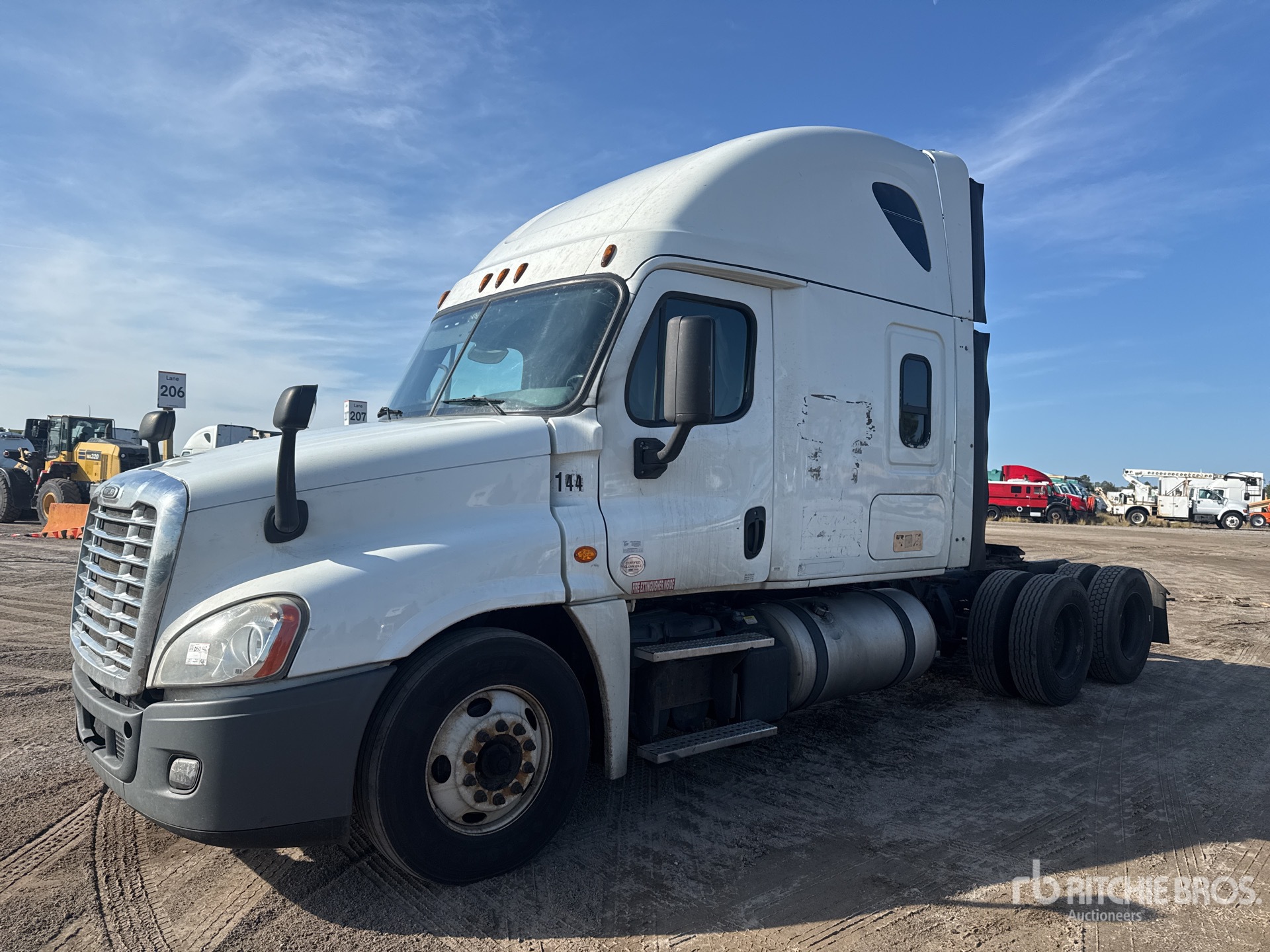 General Appearance with Picture, Left Front Corner