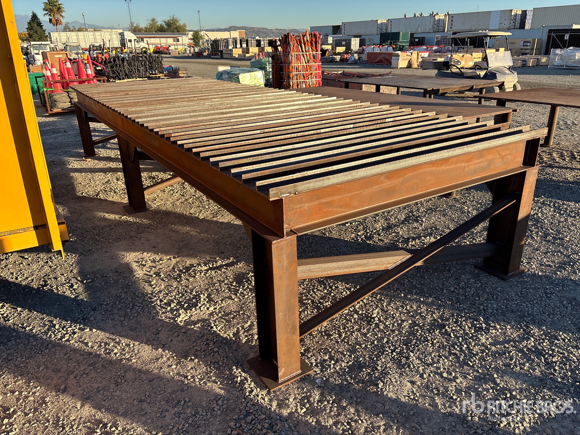 General Appearance with Image, coin arrière droit