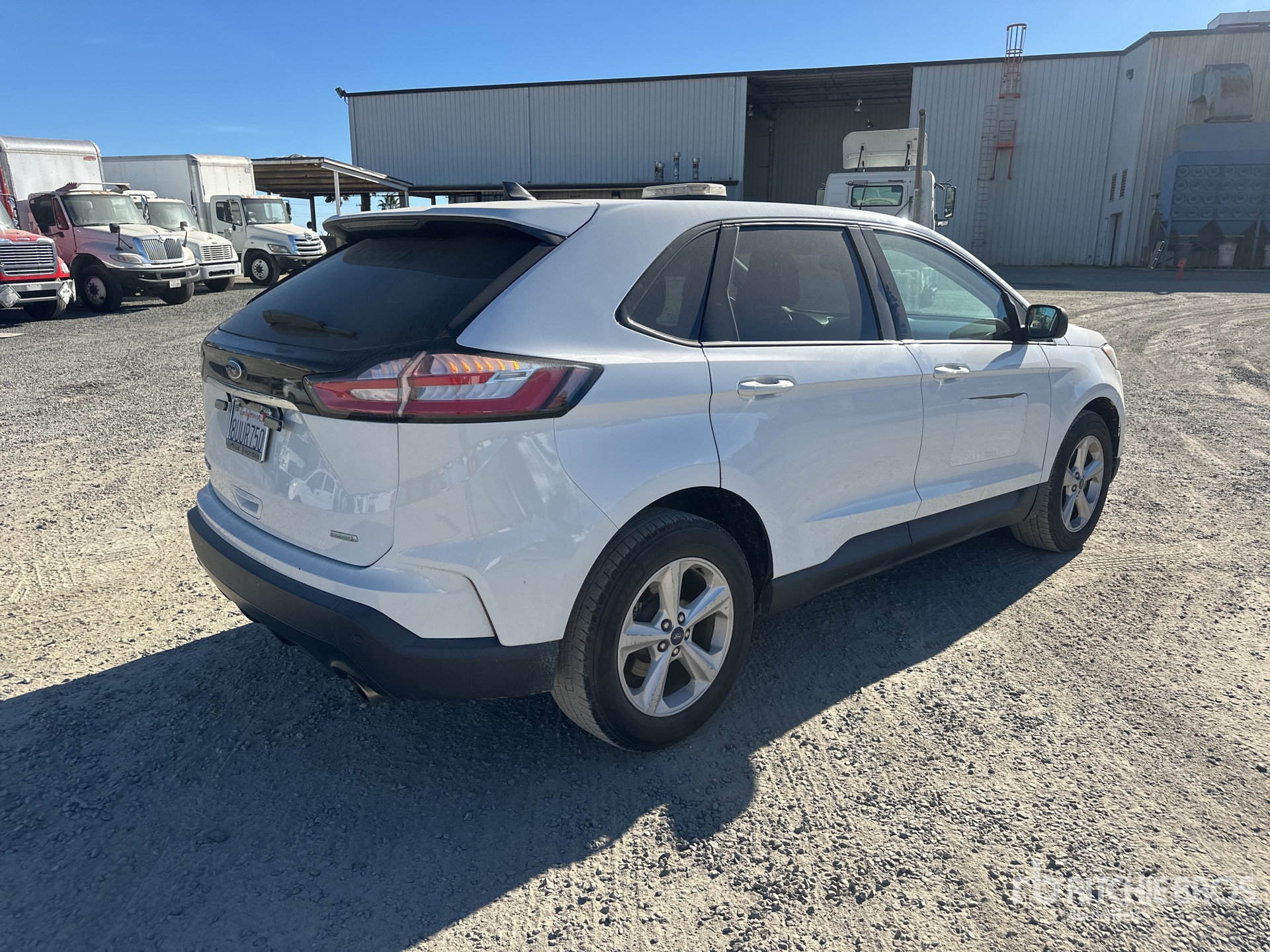 General Appearance with Picture, Right Rear Corner