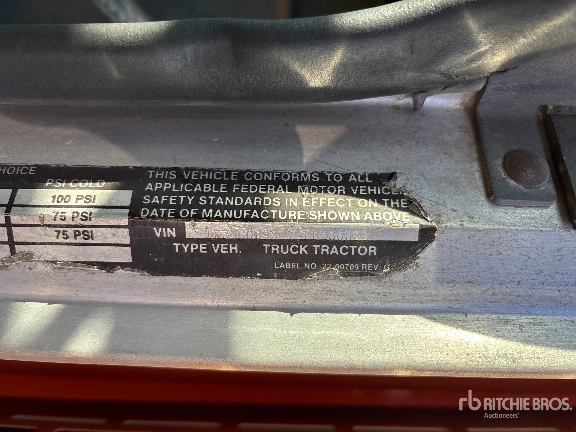 General Appearance with Numero seriale/numero d’identificazione del veicolo (VIN)