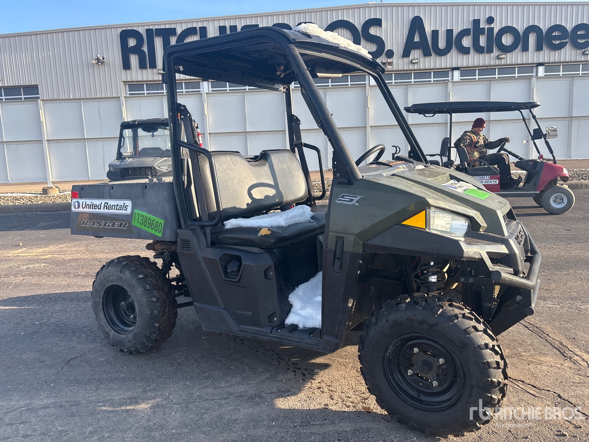 Aspect général with Image, coin avant droit