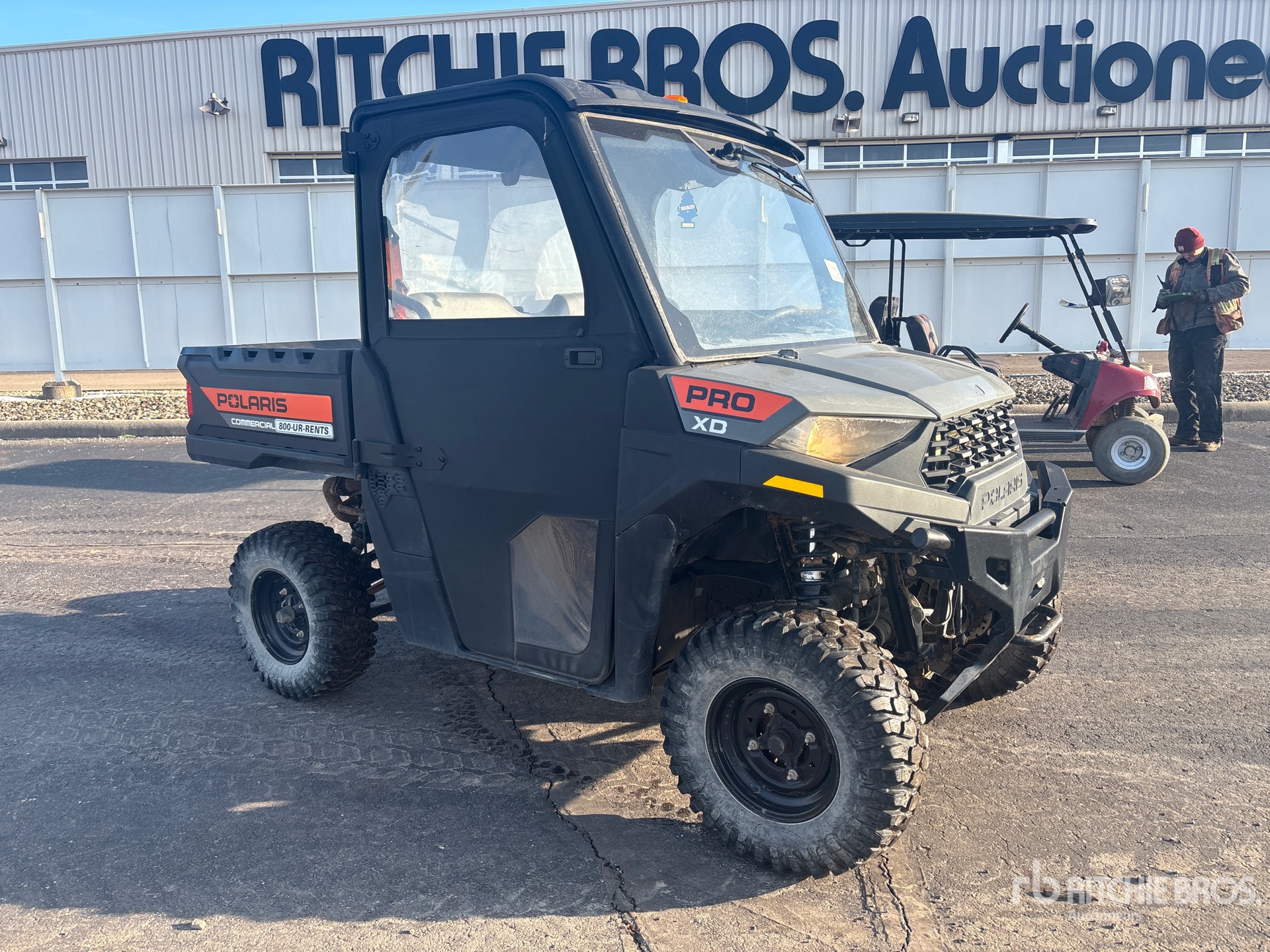 Aspect général with Image, coin avant droit