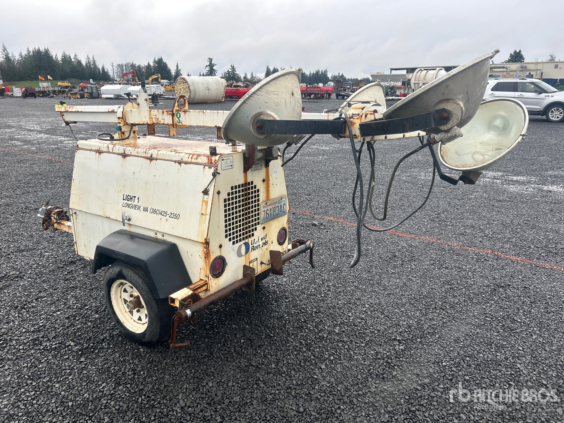 General Appearance with Picture, Left Rear Corner