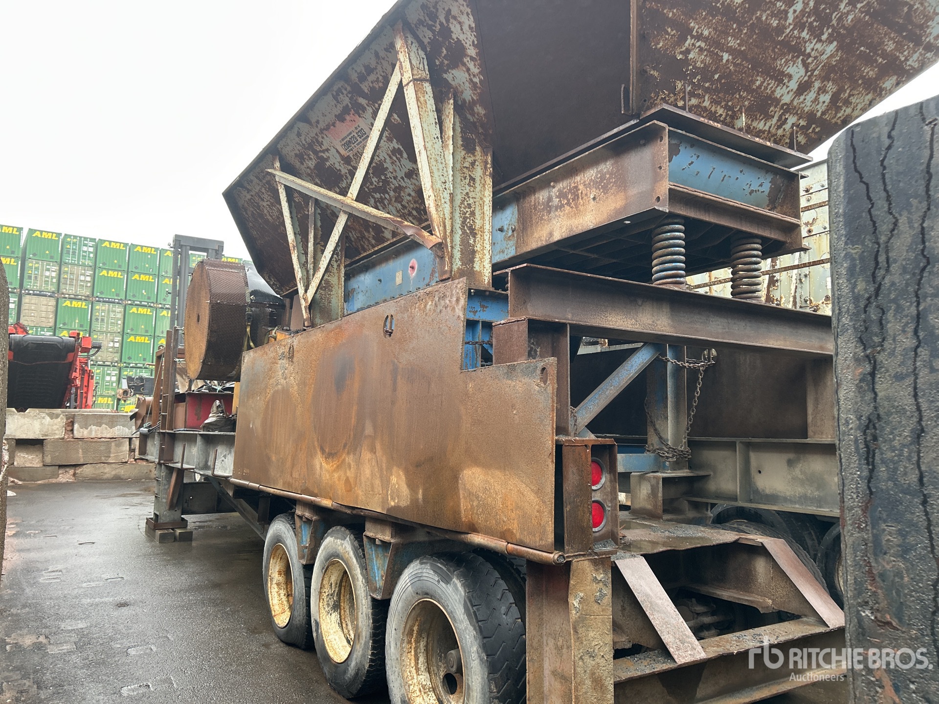 General Appearance with Picture, Left Rear Corner