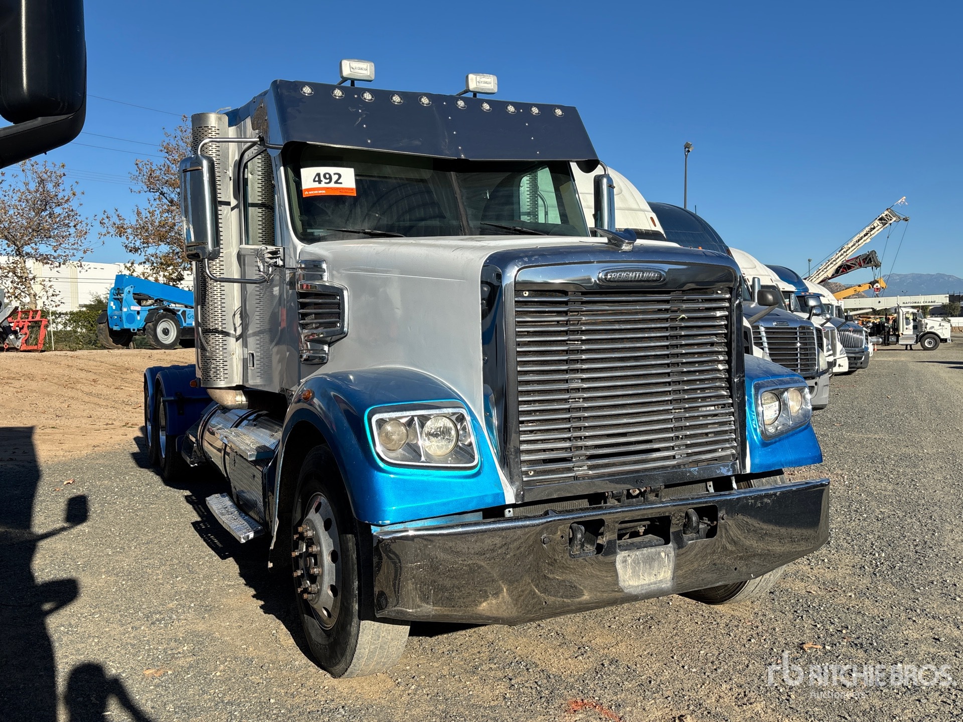 General Appearance with Picture, Right Front Corner