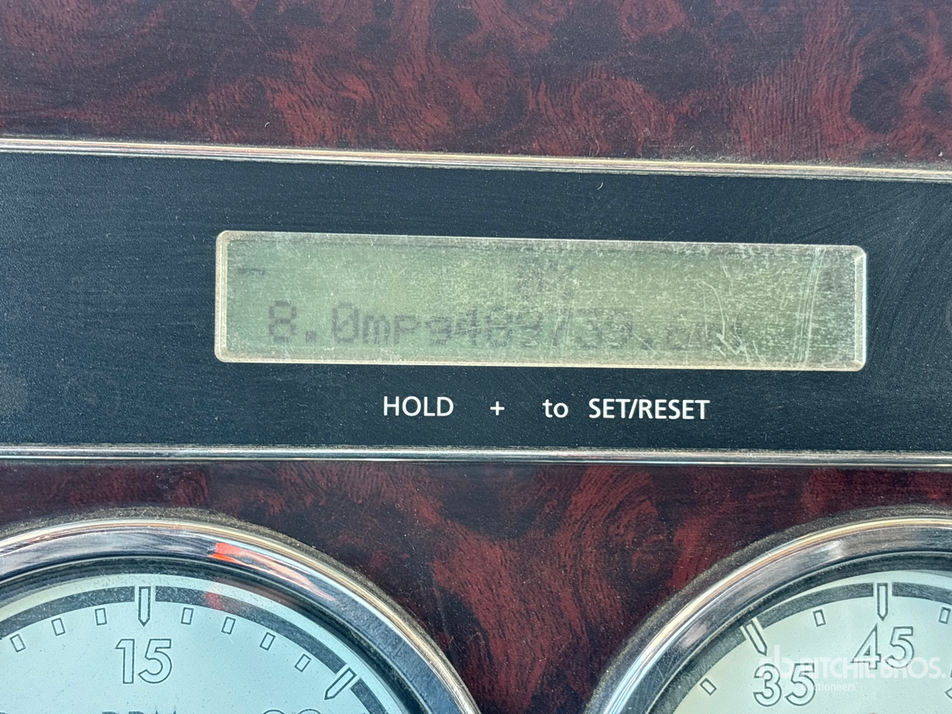 General Appearance with Hour Meter / Odometer