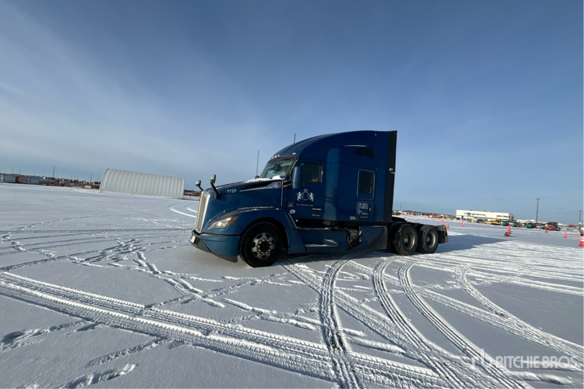 General Appearance with Picture, Left Front Corner