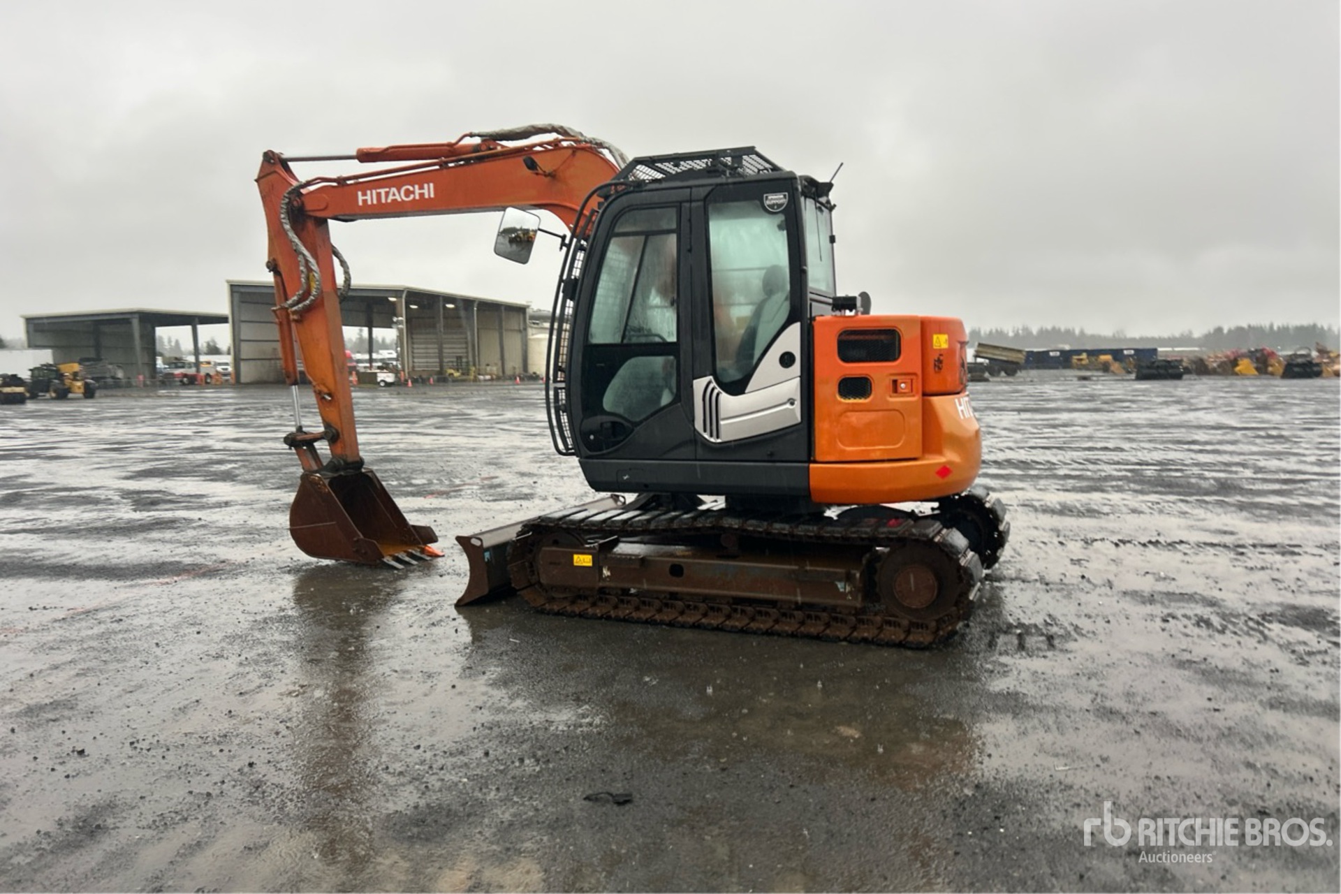 General Appearance with Picture, Left Rear Corner