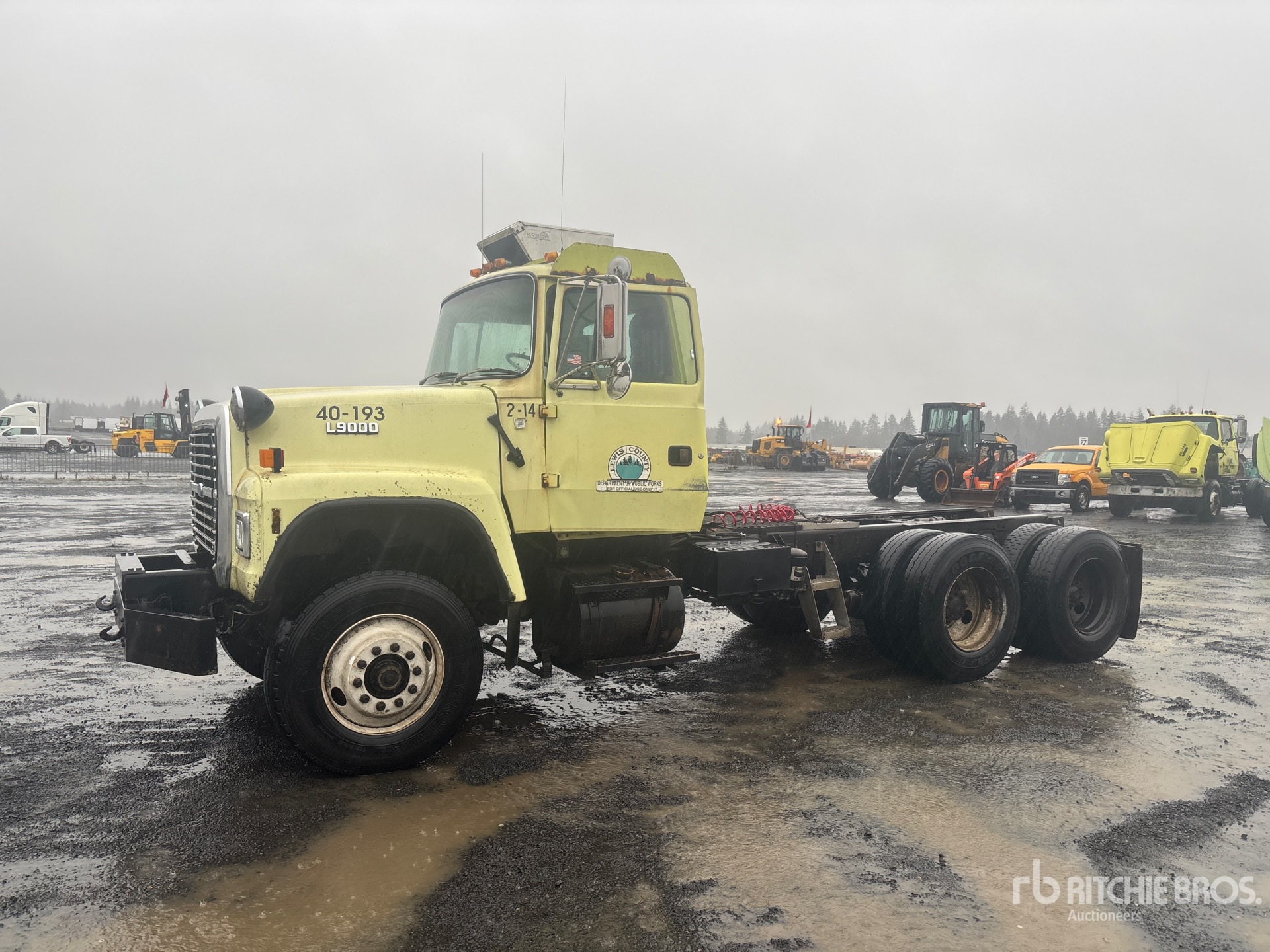 General Appearance with Featured Photo