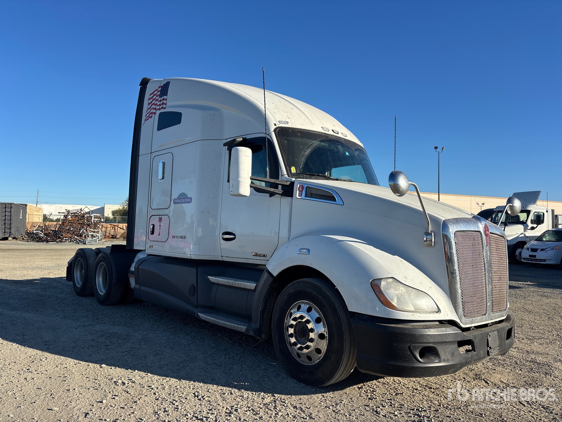 General Appearance with Picture, Right Front Corner