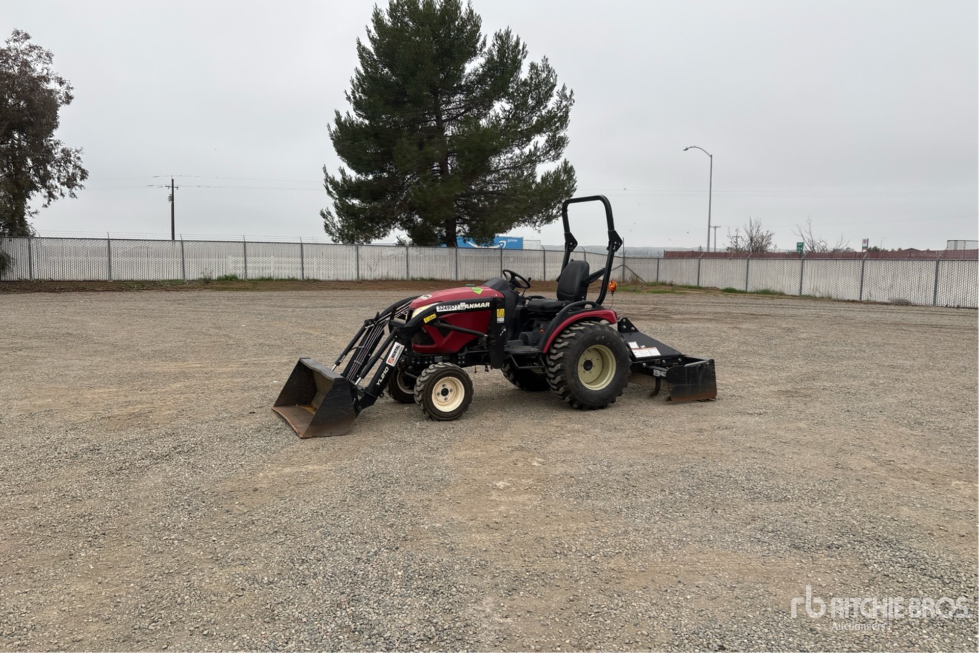 General Appearance with Picture, Left Front Corner