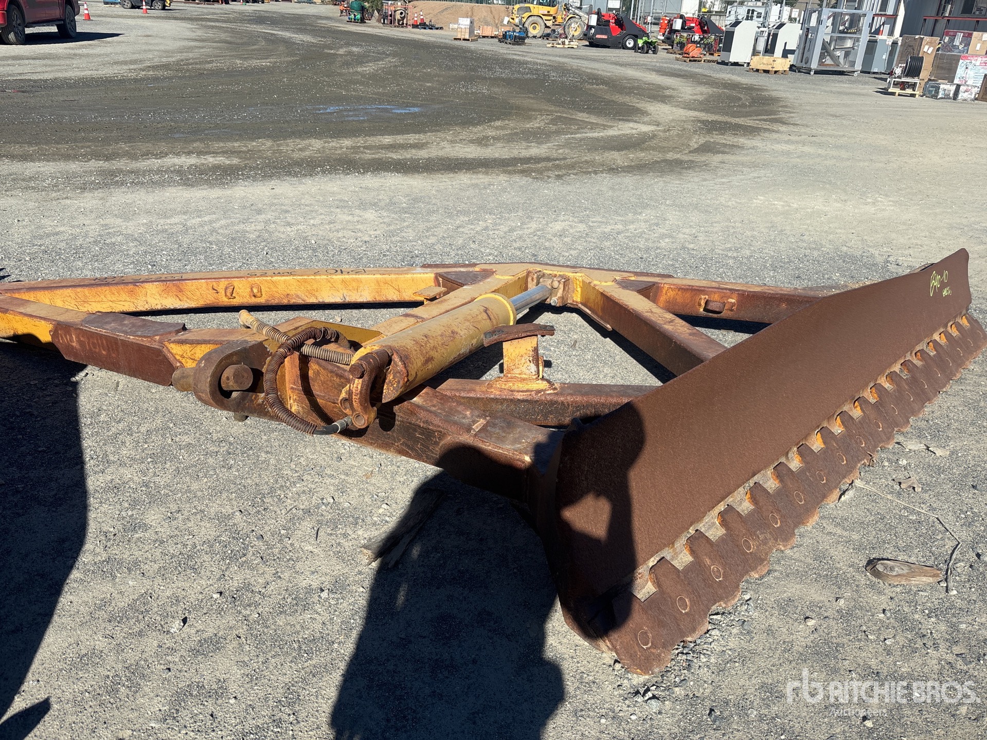 General Appearance with Foto, angolo posteriore sinistro