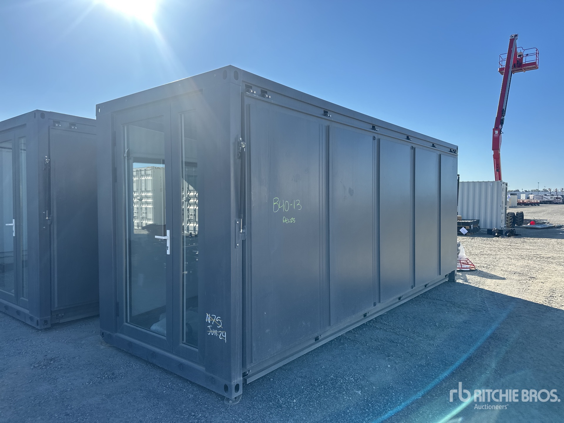 General Appearance with Picture, Left Front Corner