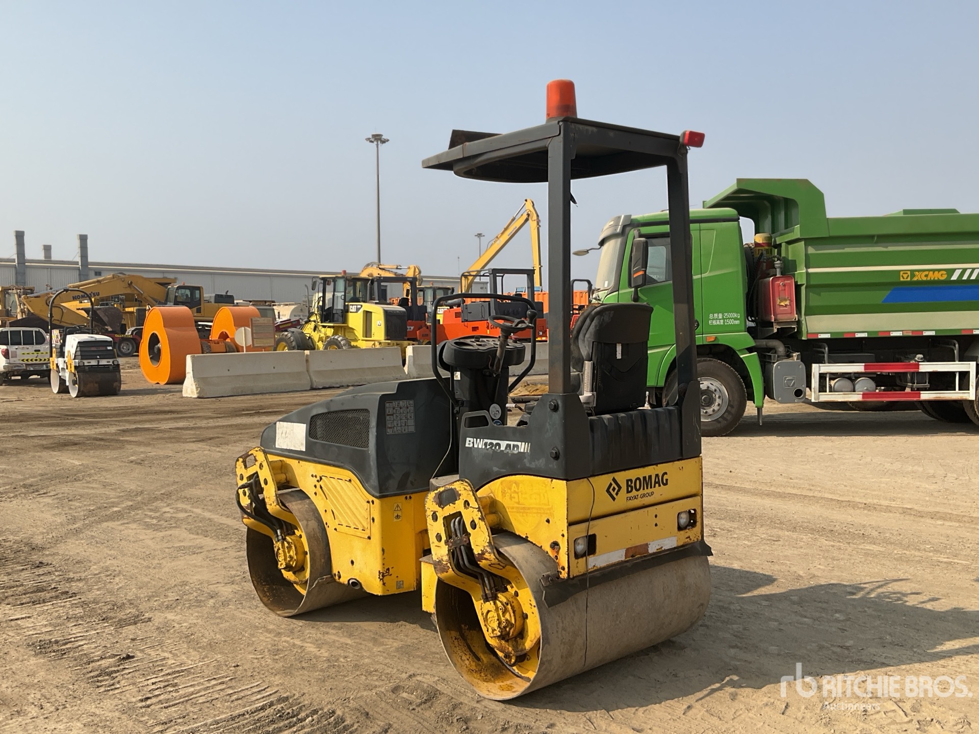 General Appearance with Imagen: esquina trasera izquierda