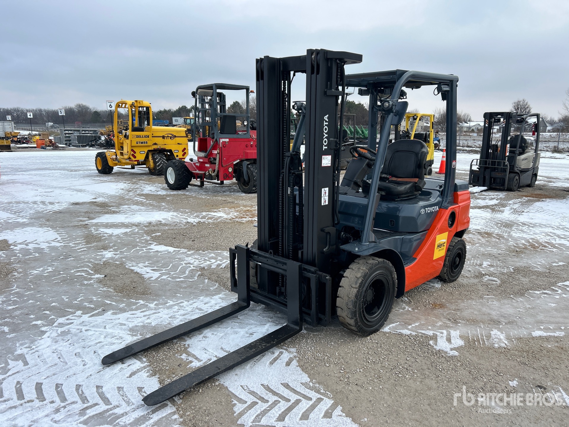 General Appearance with Bild, Ecke vorne links