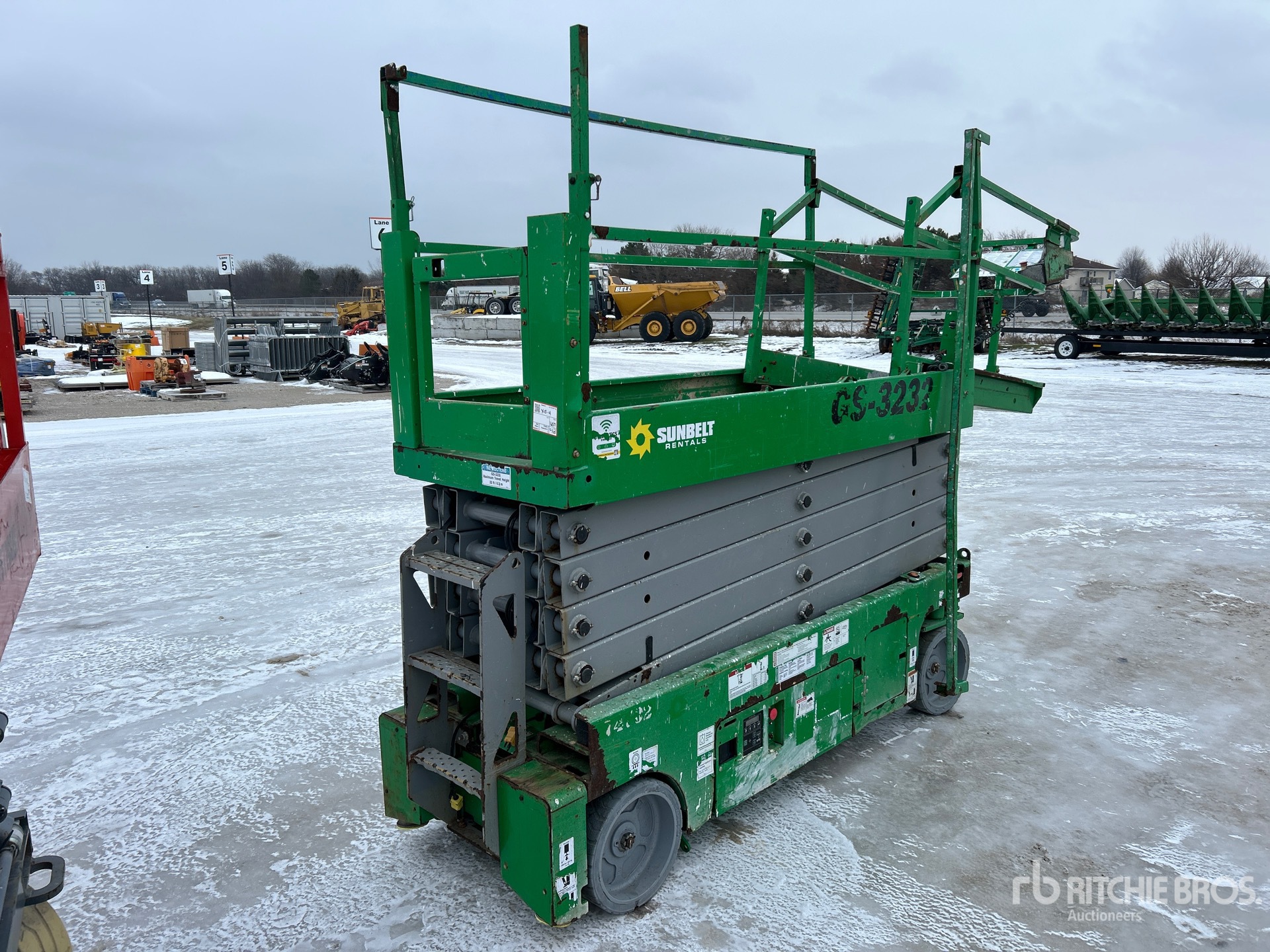 General Appearance with Bild, Ecke hinten rechts