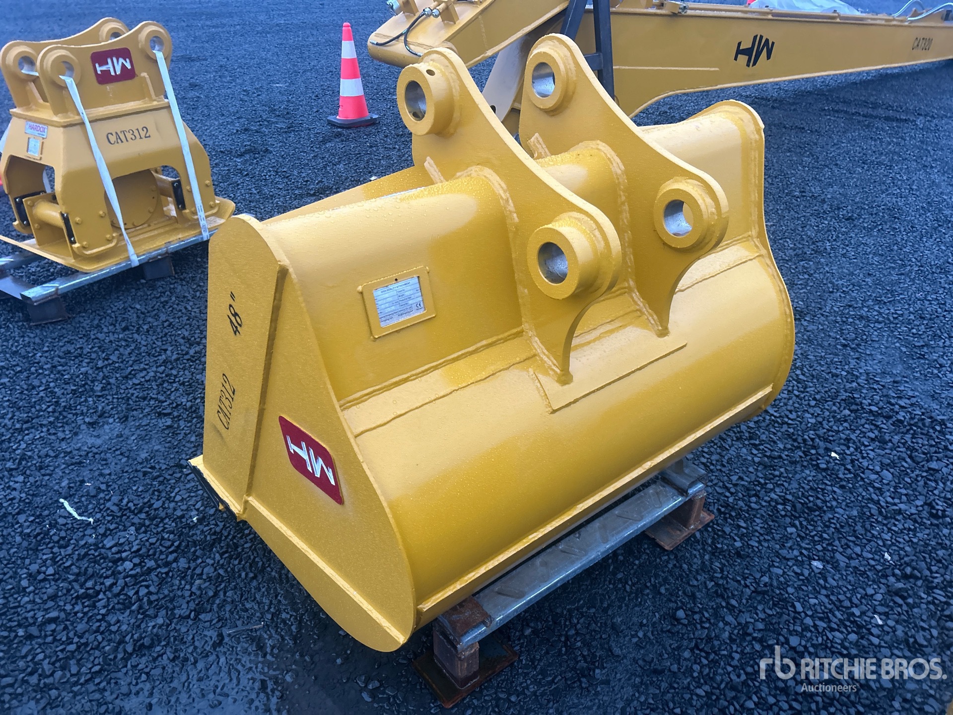 Aspect général with Image, coin arrière gauche