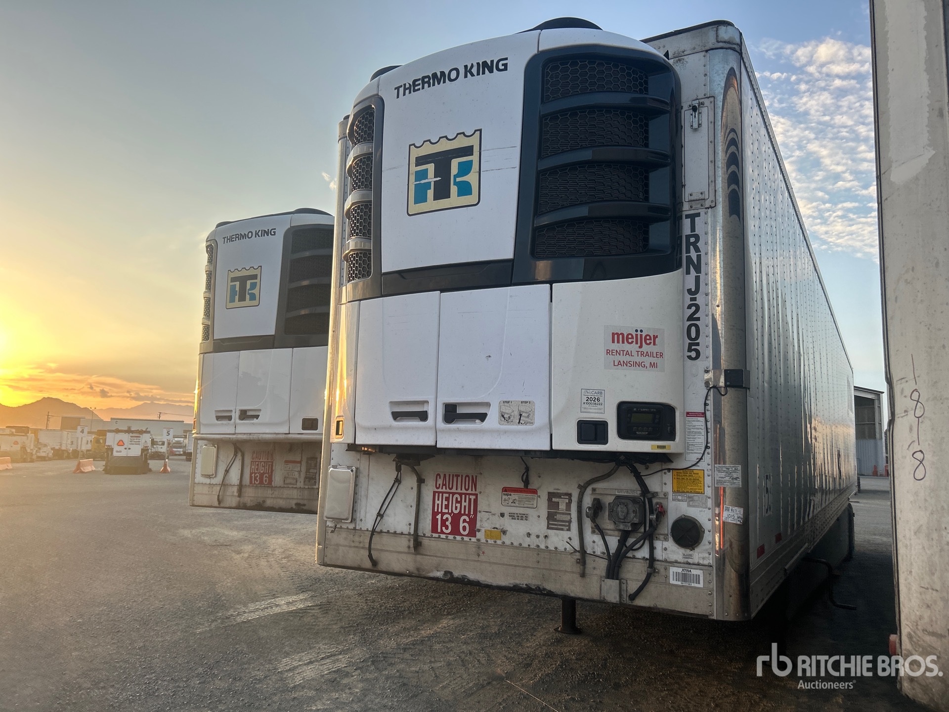 Aspect général with Image, coin avant gauche