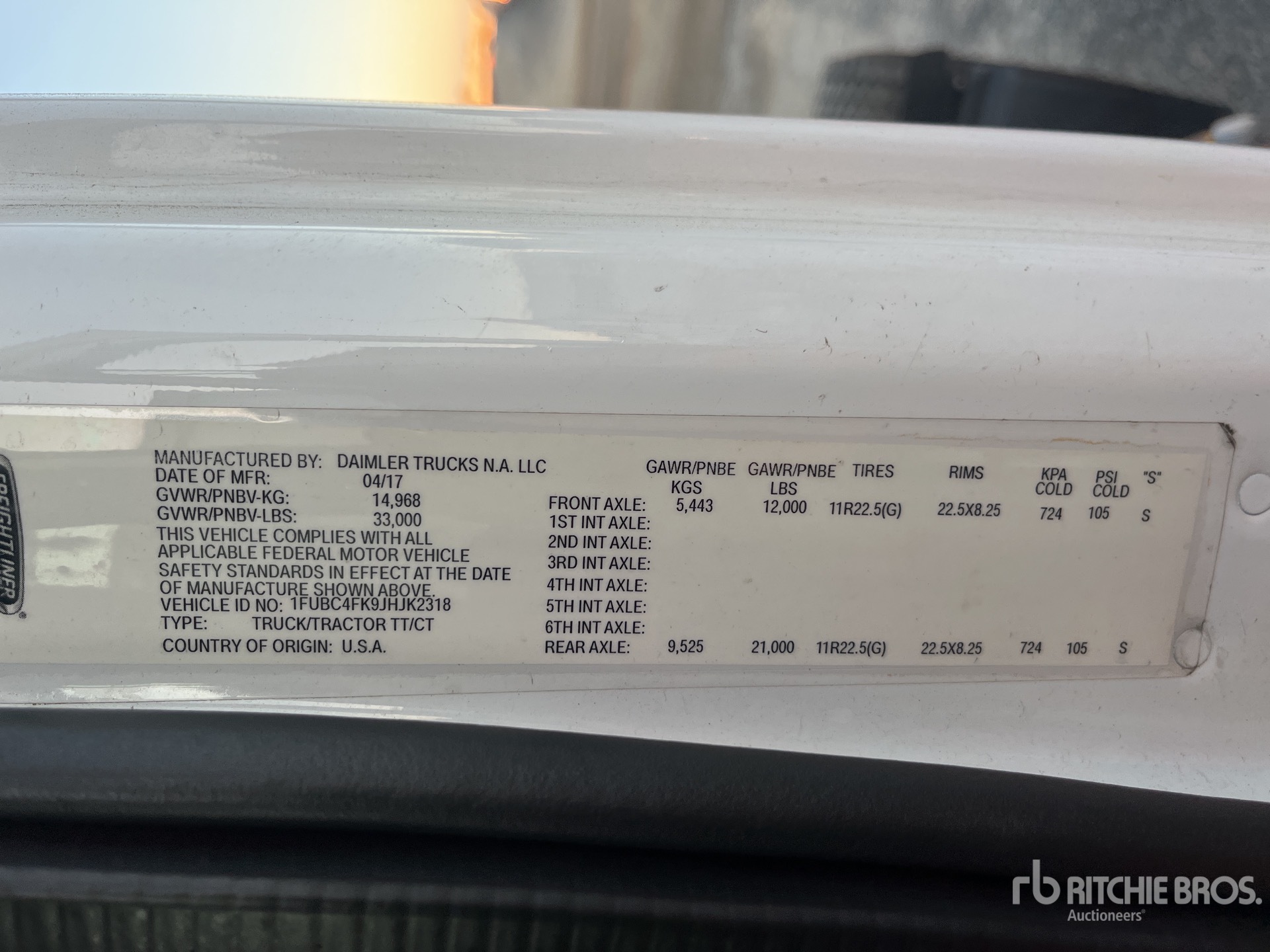 General Appearance with Serial Number / VIN