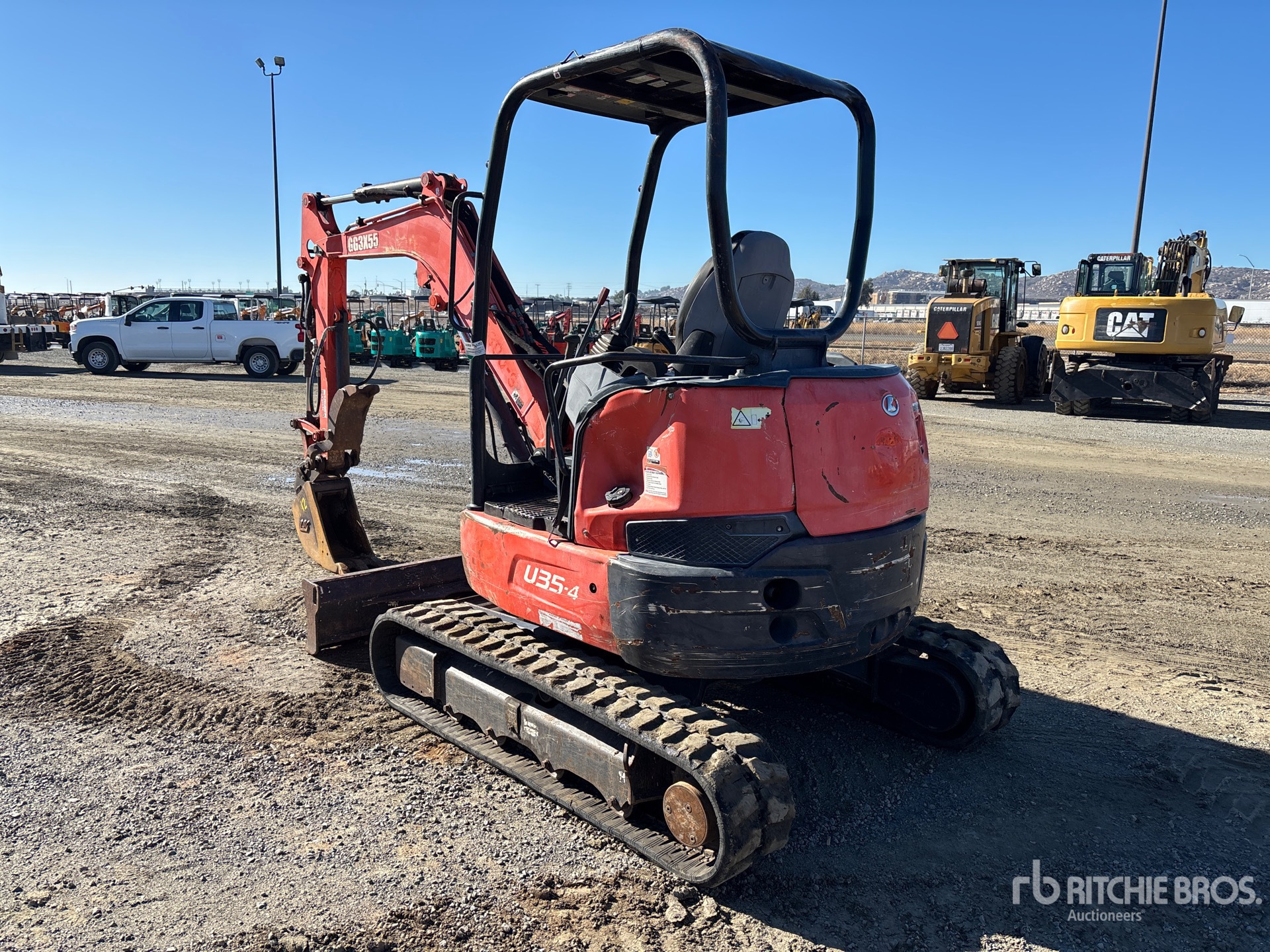 General Appearance with Picture, Left Rear Corner