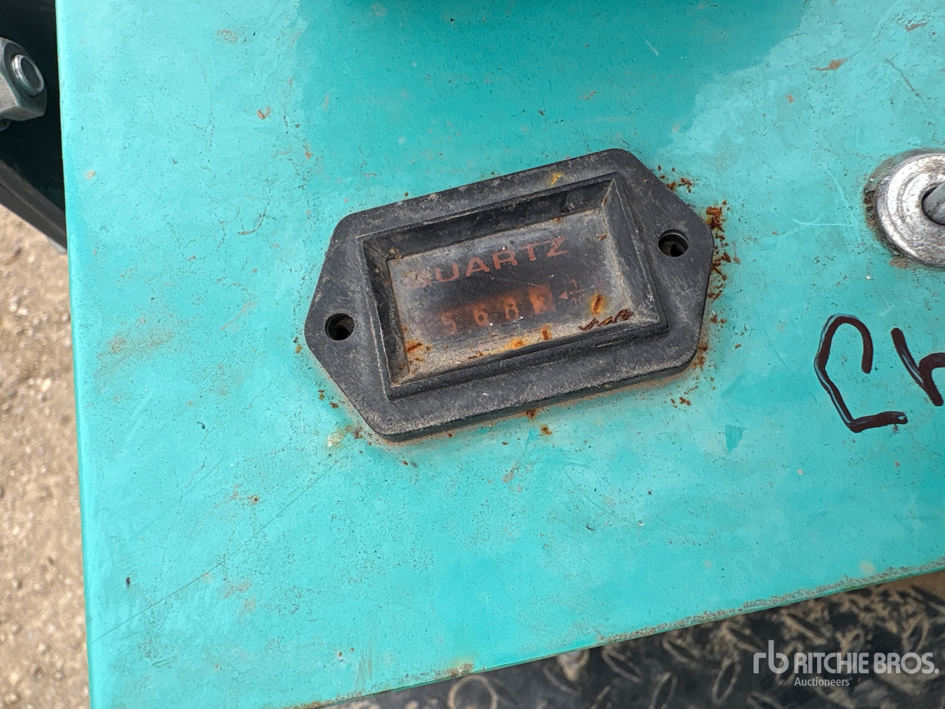 General Appearance with Hour Meter / Odometer