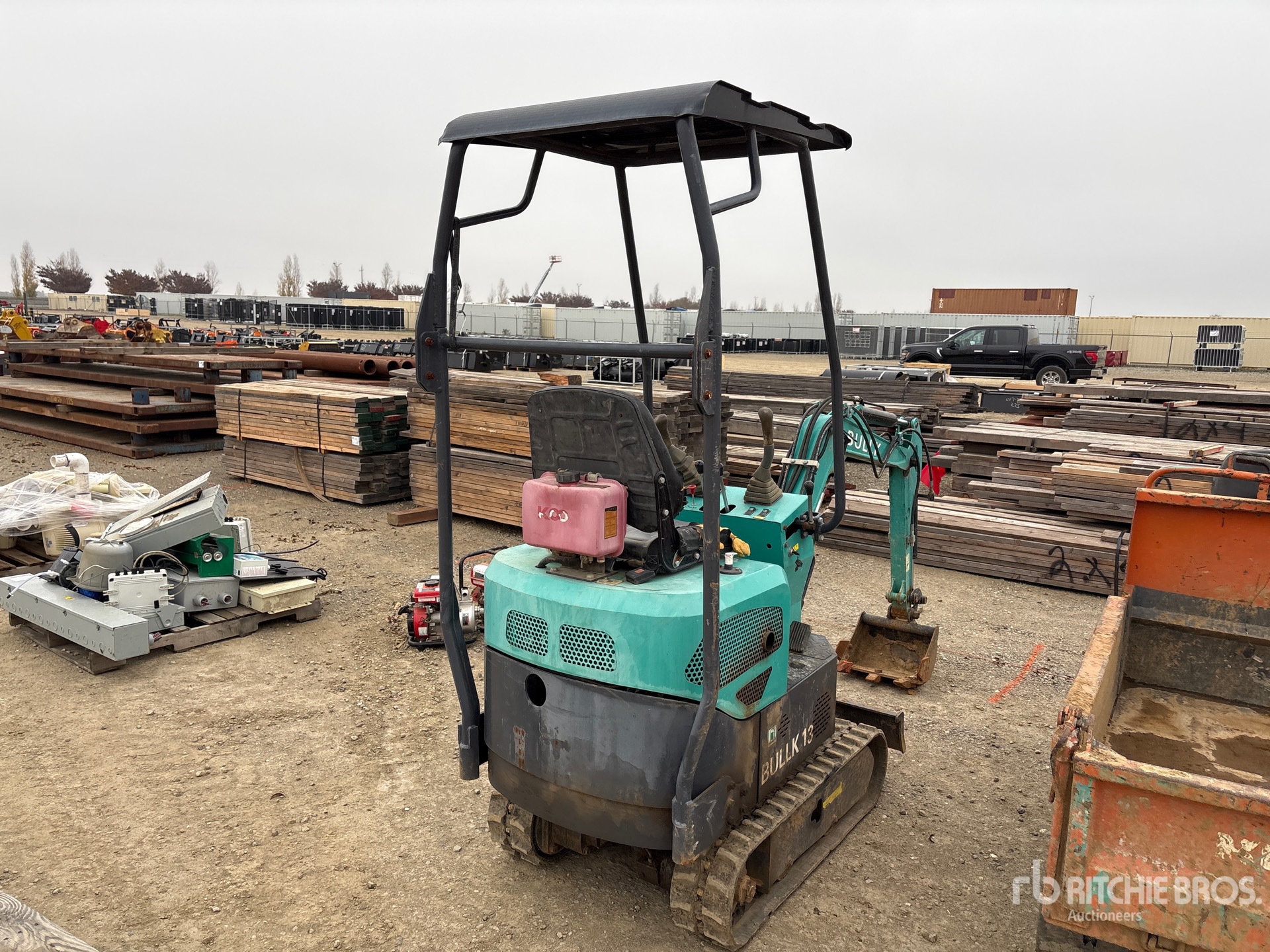 General Appearance with Picture, Right Rear Corner