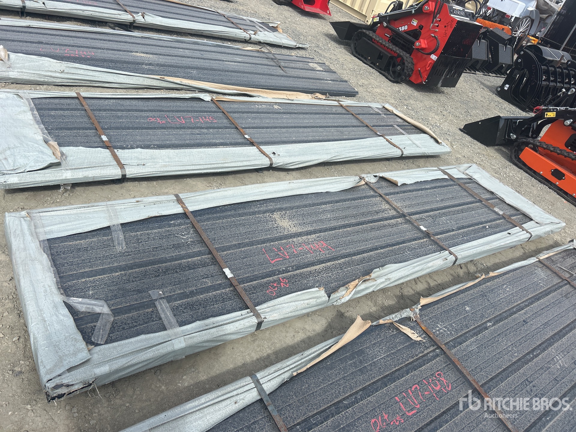 Aspect général with Image, coin avant droit