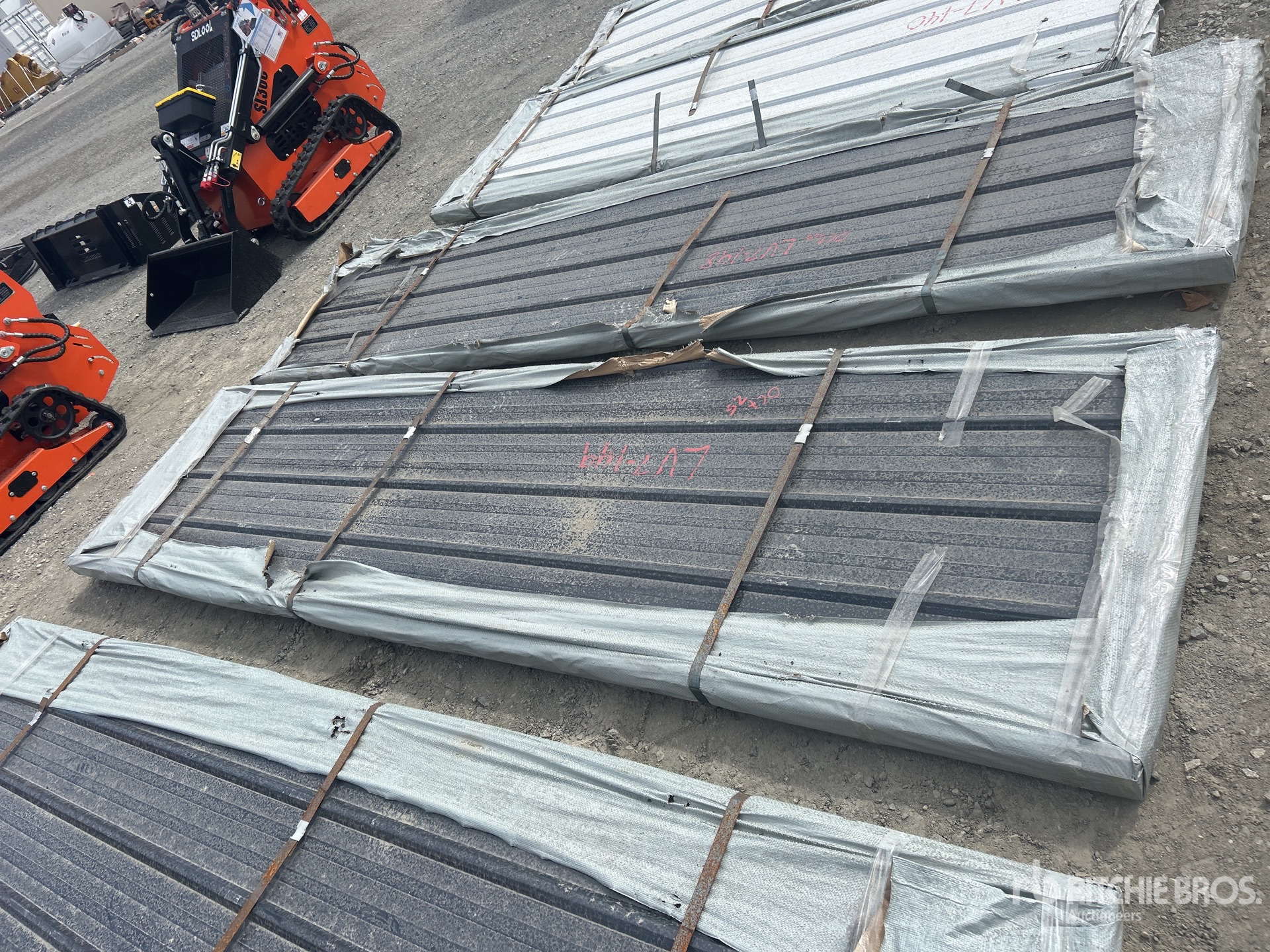 Aspect général with Image, coin arrière droit