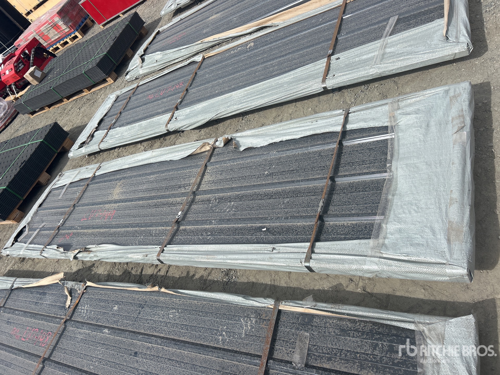 Aspect général with Image, coin avant gauche