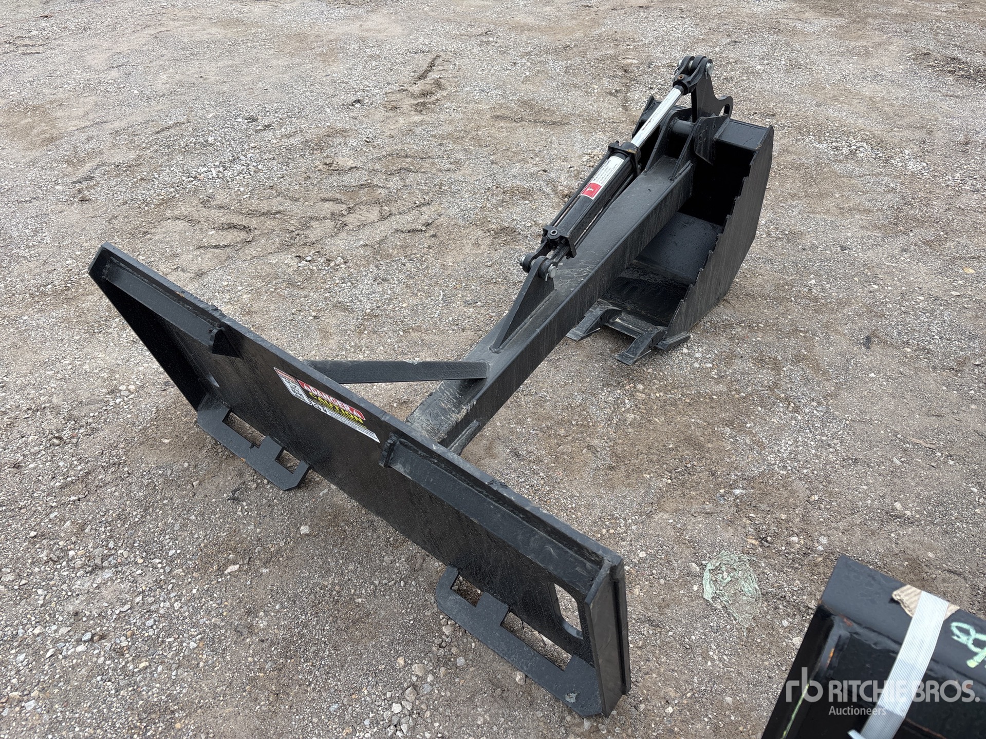 General Appearance with Imagen: esquina trasera derecha