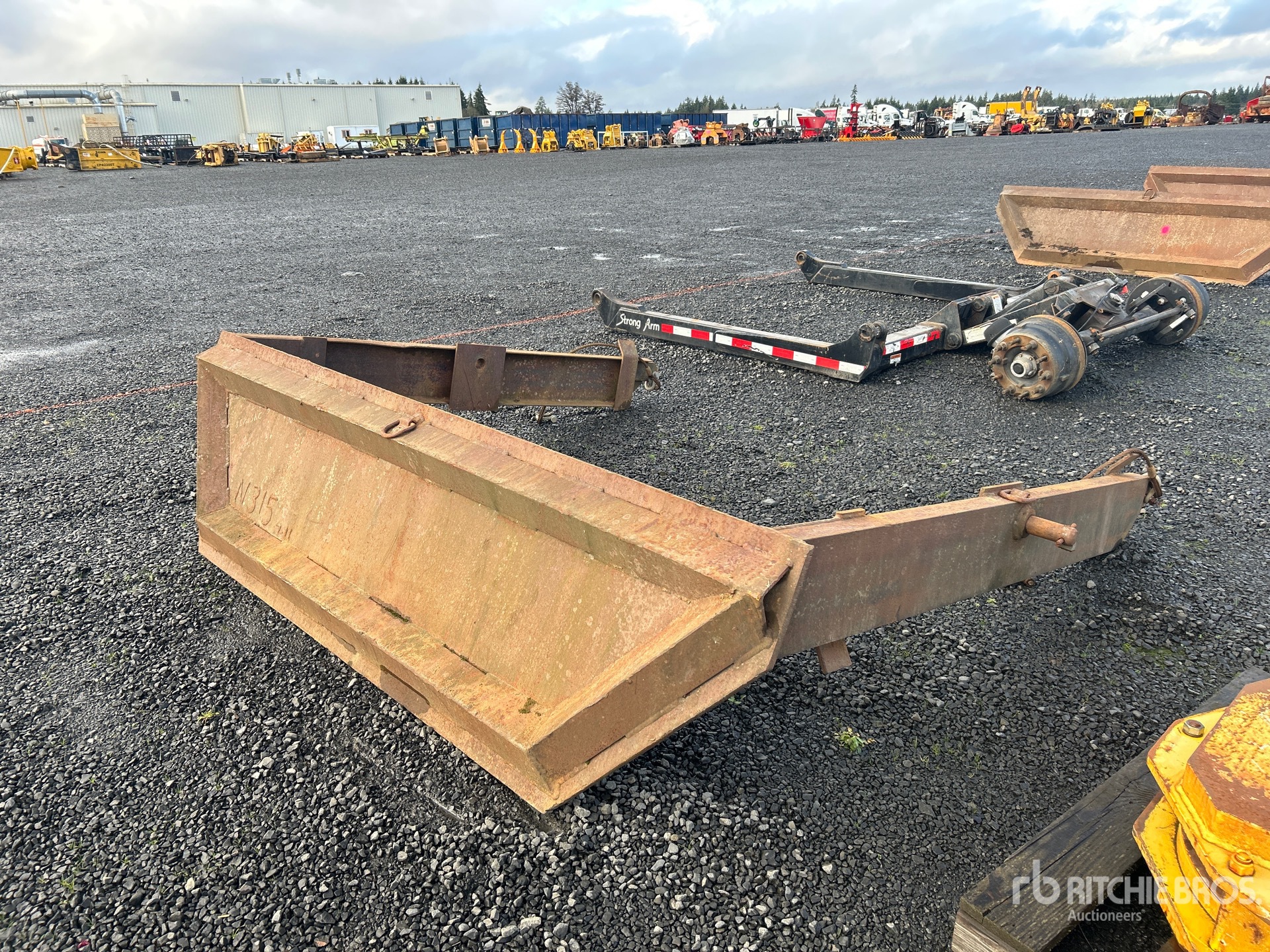 Aspect général with Image, coin arrière droit