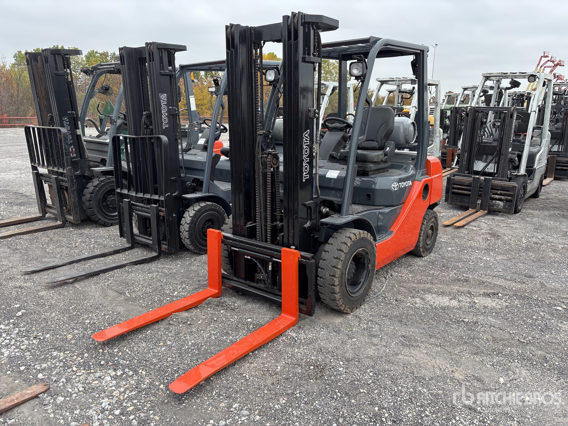 General Appearance with Featured Photo