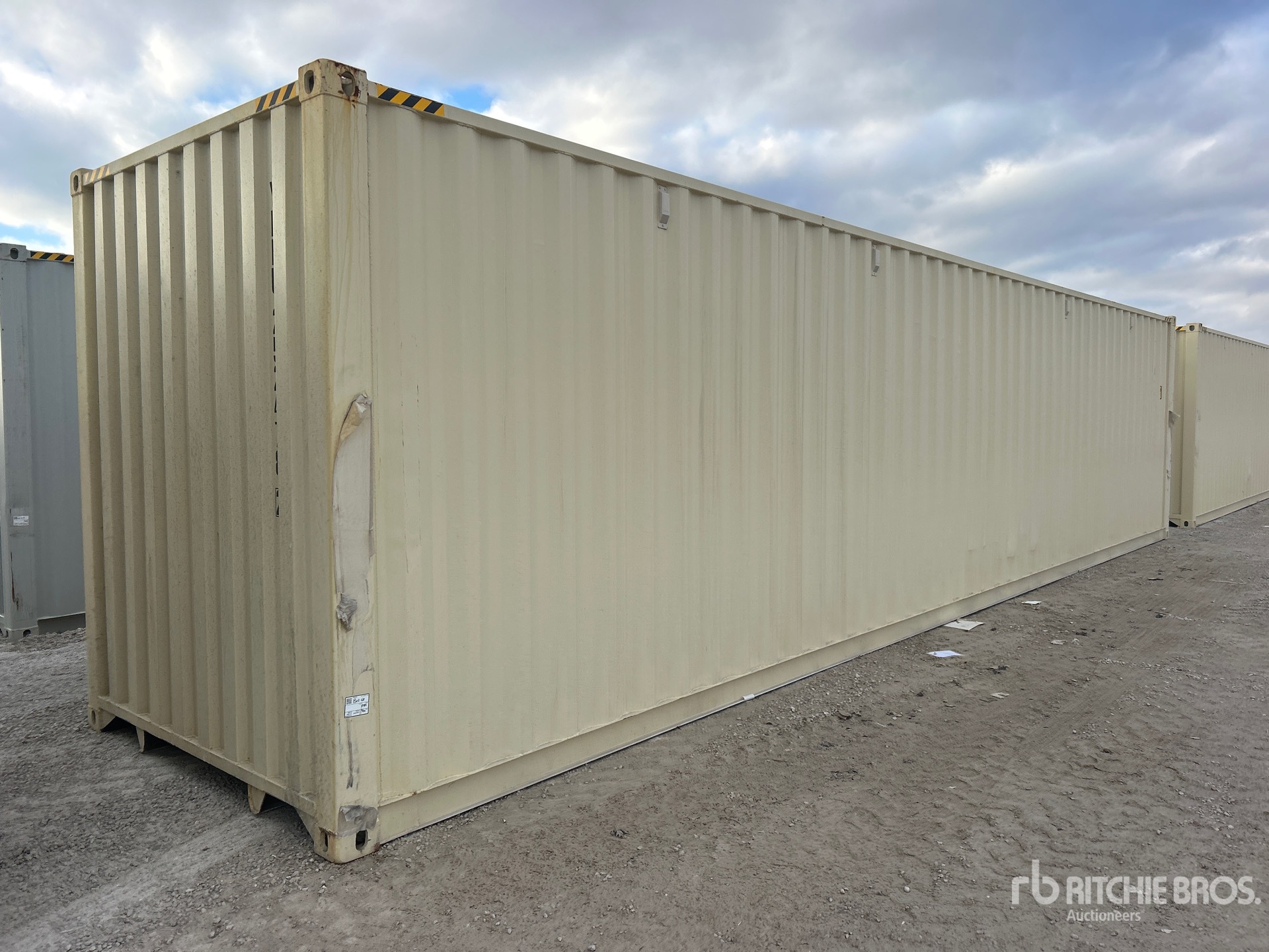 General Appearance with Imagen: esquina trasera derecha