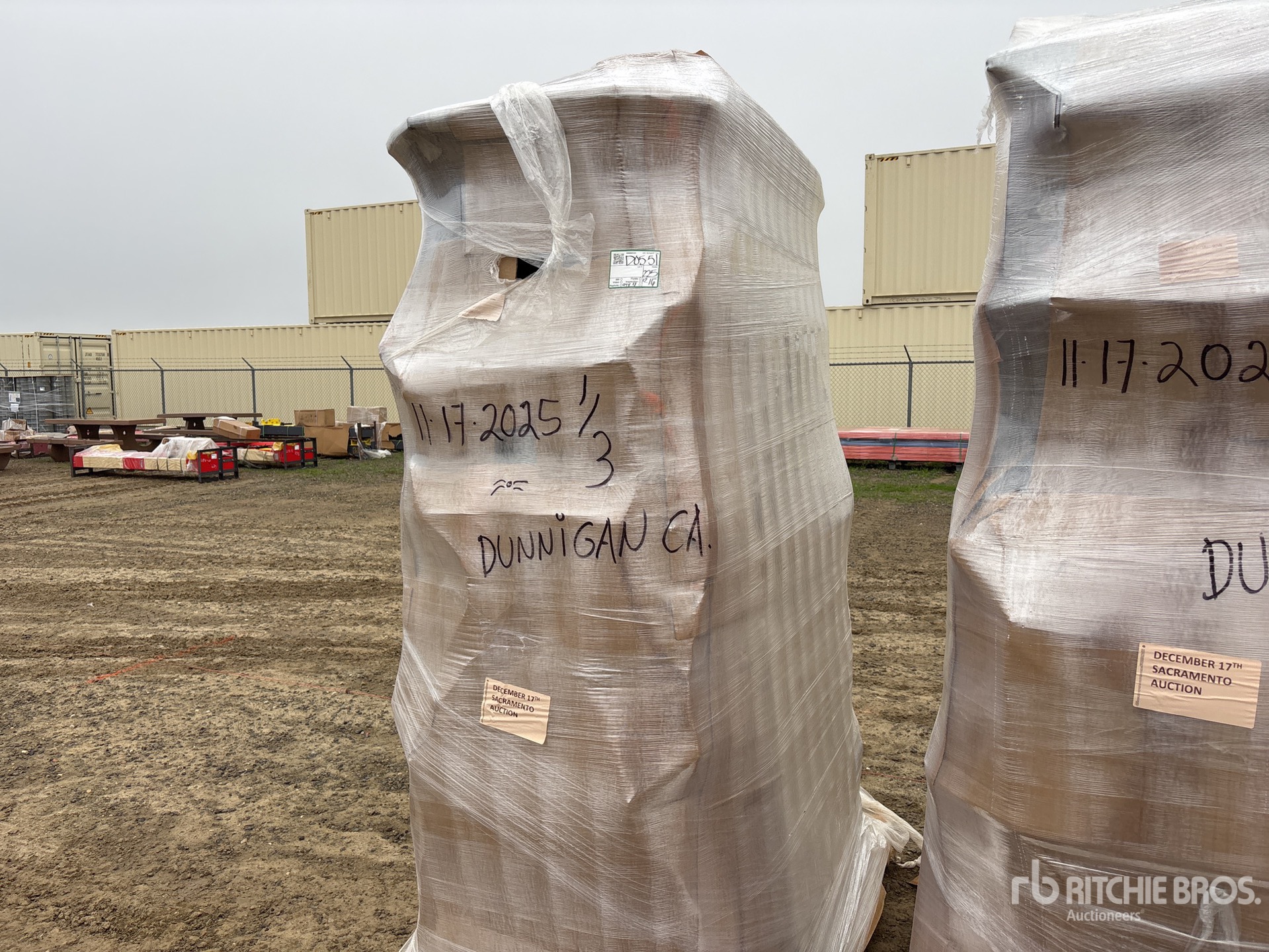 General Appearance with Featured Photo