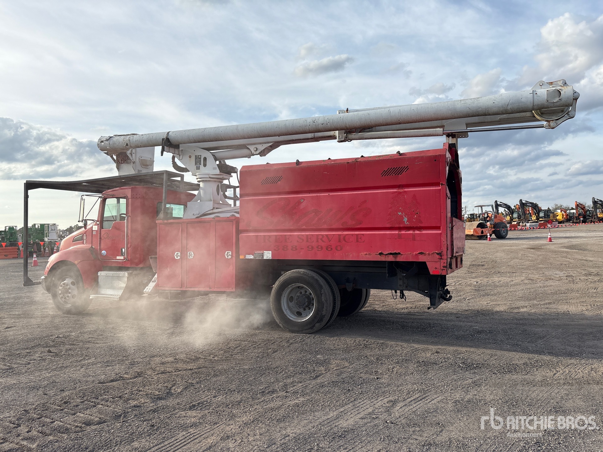 General Appearance with Bild, Ecke hinten links