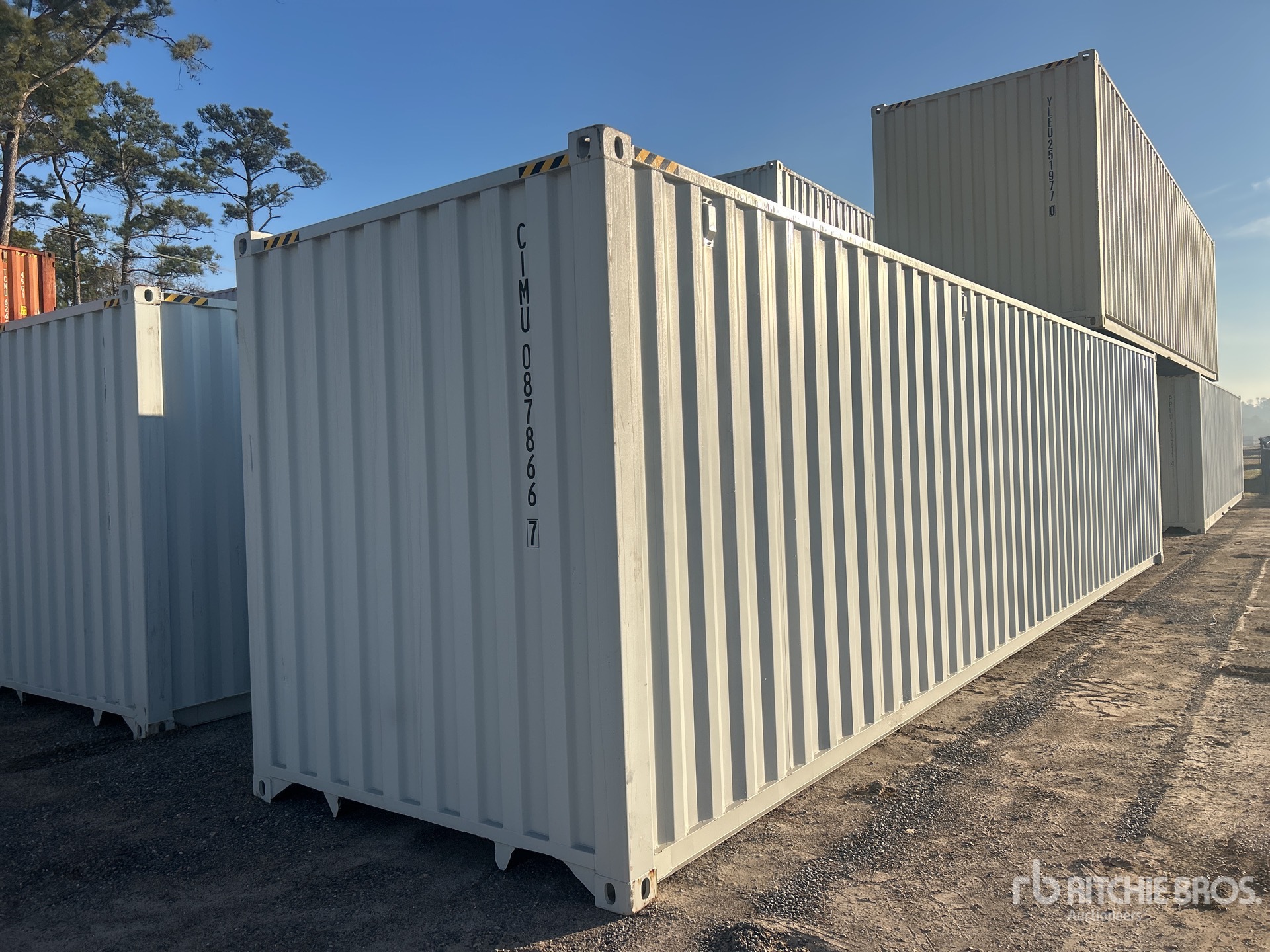 General Appearance with Foto, angolo anteriore sinistro