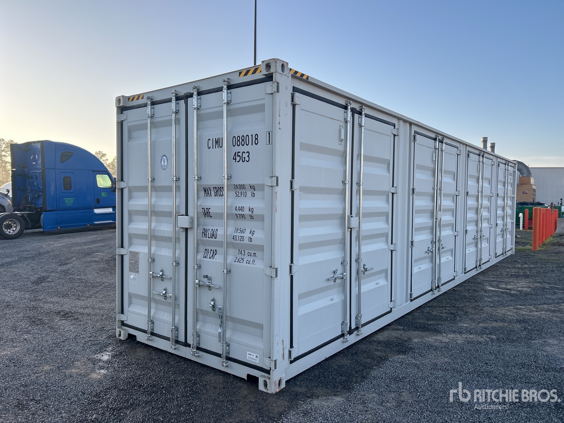 General Appearance with Foto, angolo anteriore sinistro