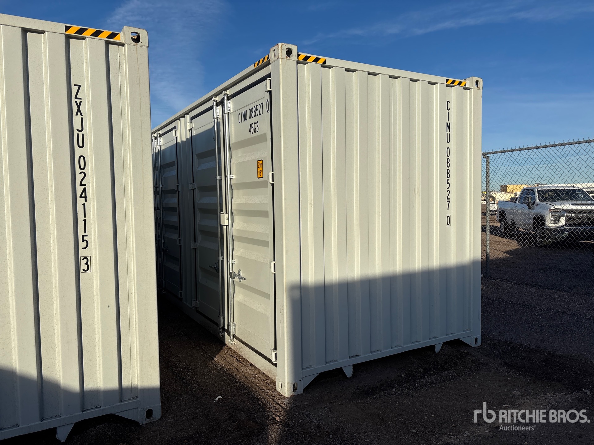 General Appearance with Picture, Right Front Corner