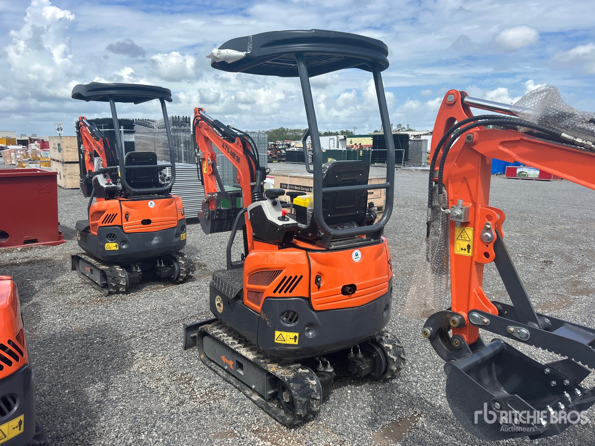 General Appearance with Picture, Left Rear Corner