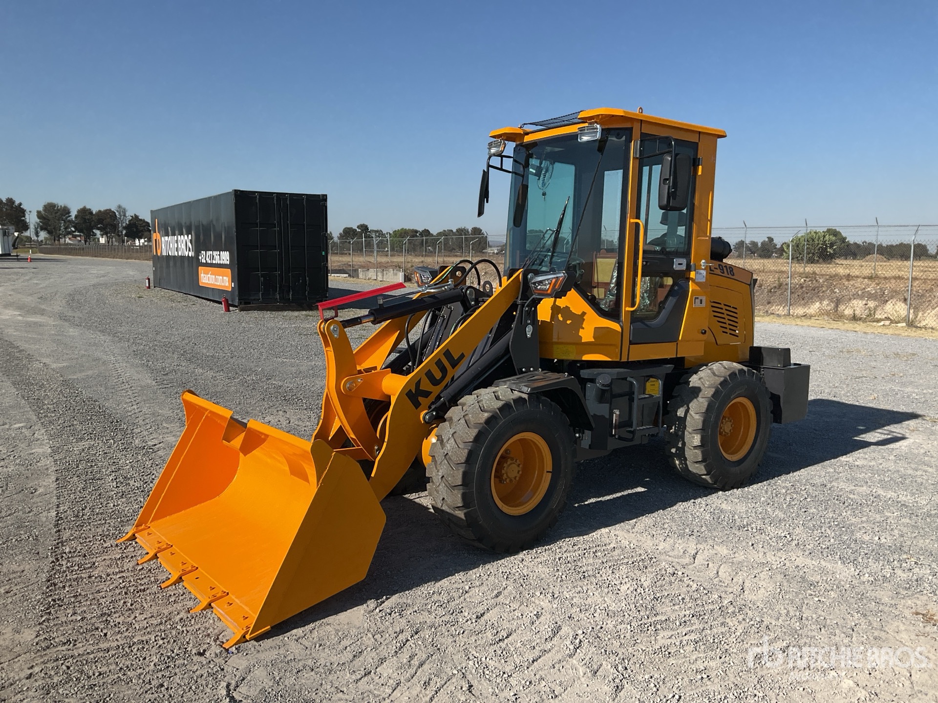 General Appearance with Picture, Left Front Corner