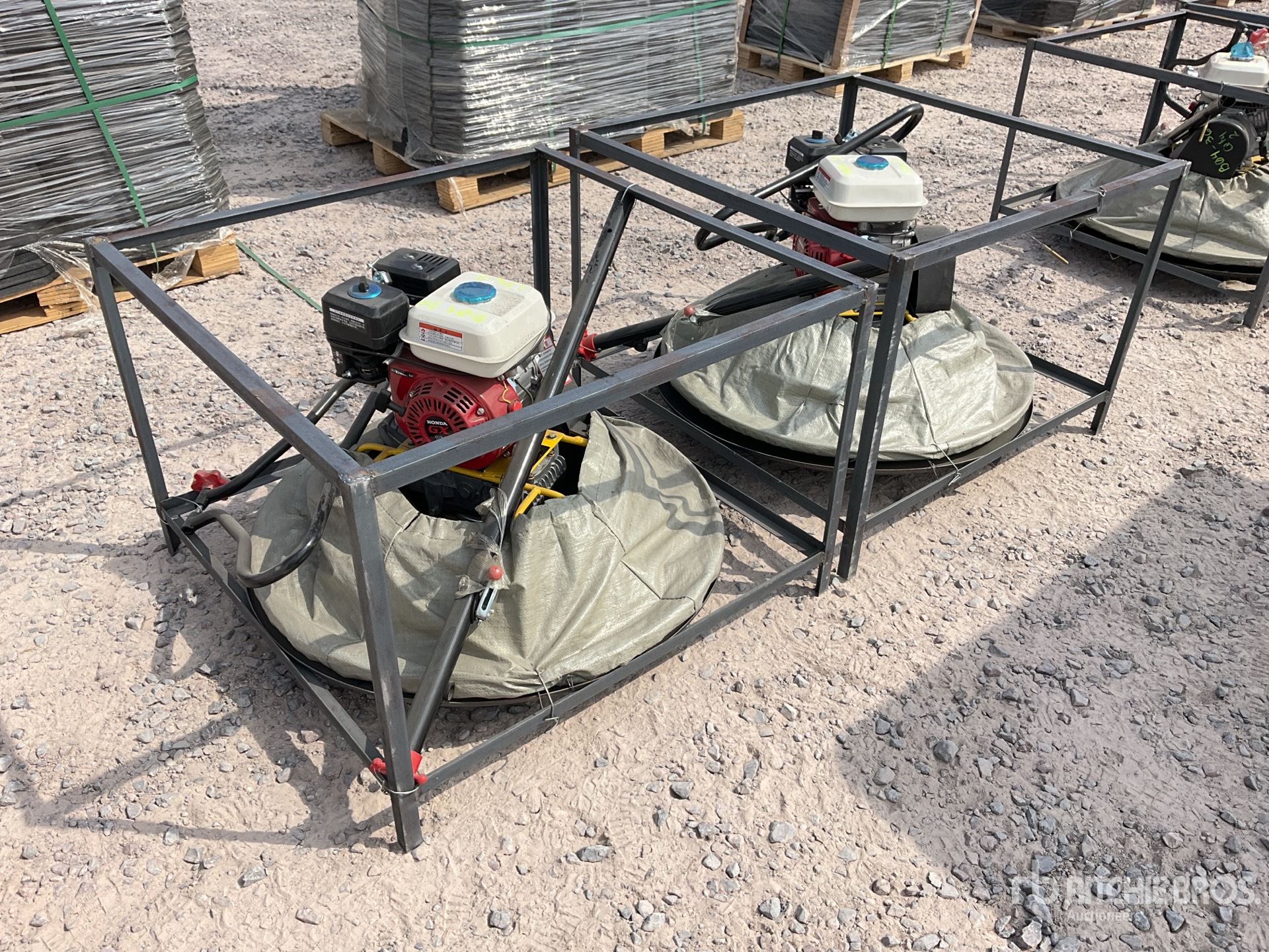 General Appearance with Featured Photo