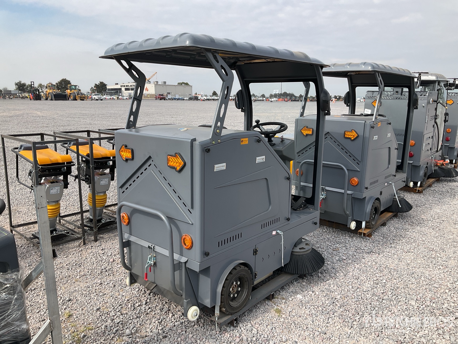 General Appearance with Imagen: esquina trasera derecha