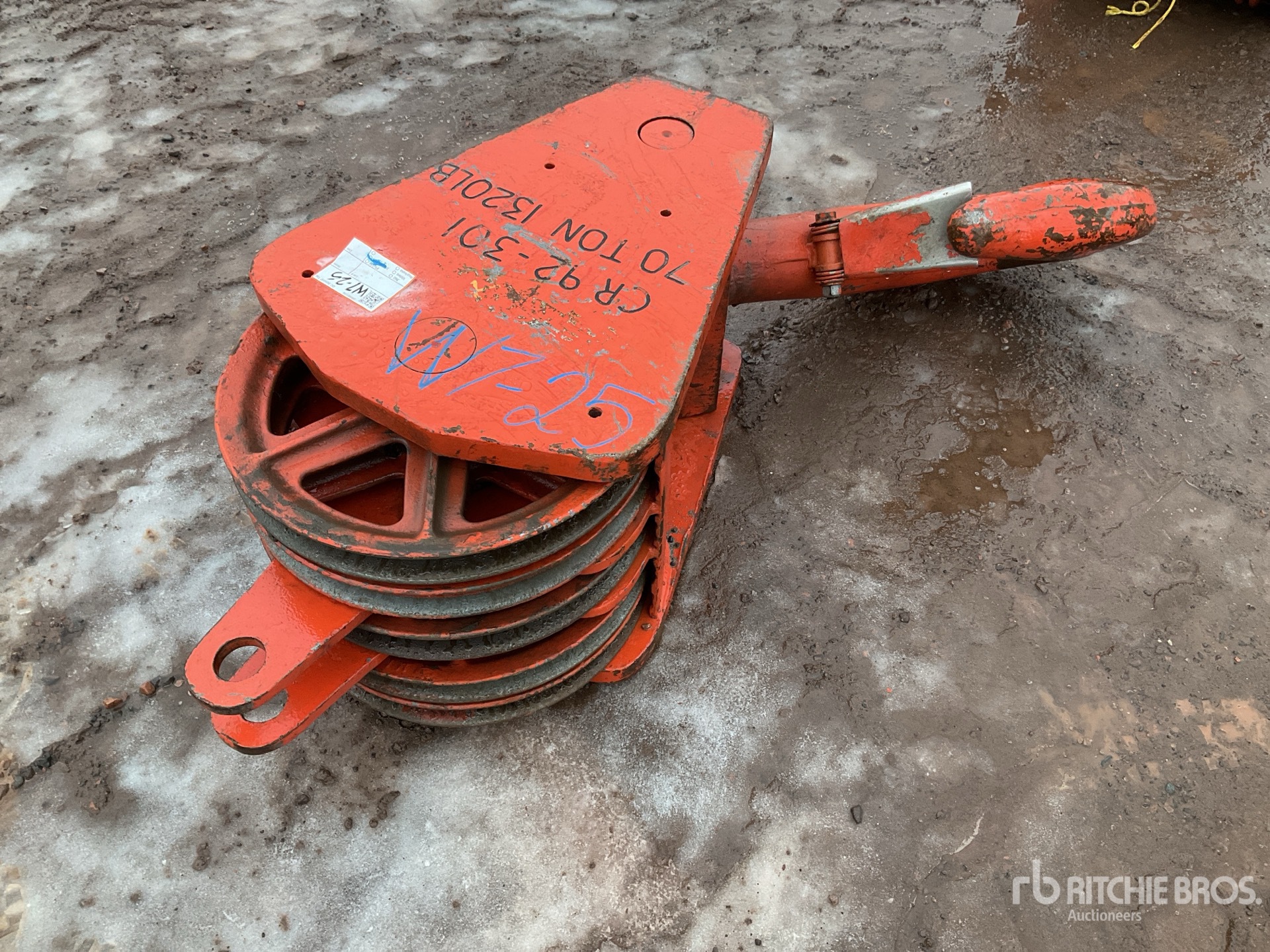 General Appearance with Bild, Ecke vorne links