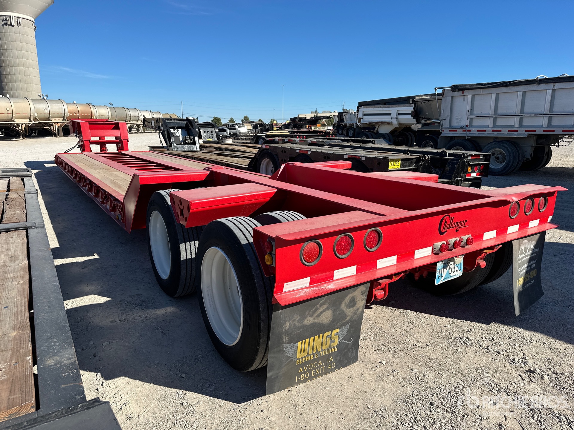 General Appearance with Picture, Left Rear Corner