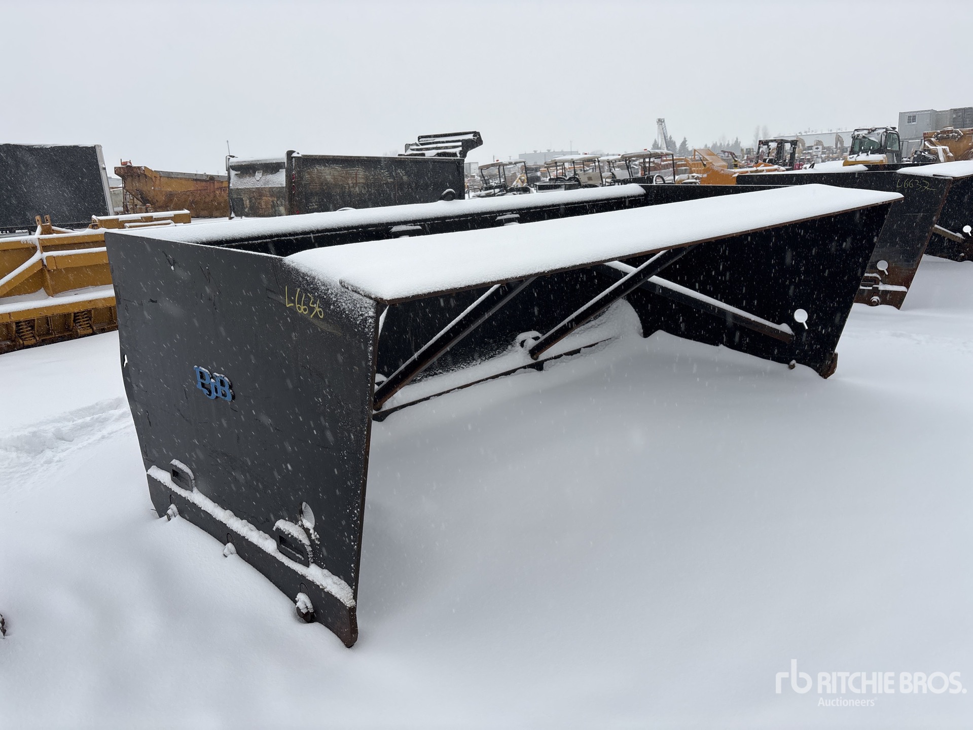 General Appearance with Imagen: esquina delantera derecha