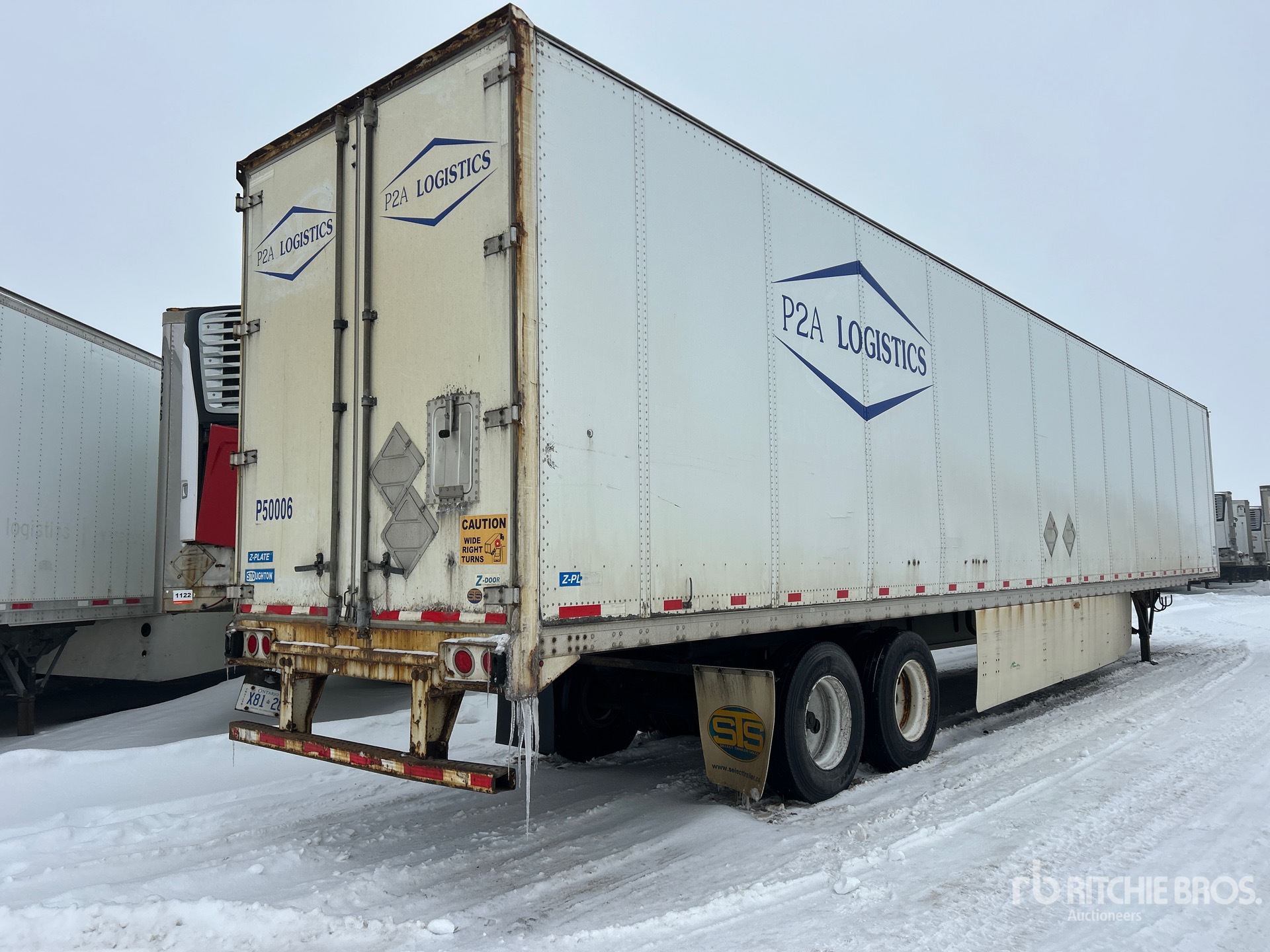 Aspect général with Image, coin arrière droit