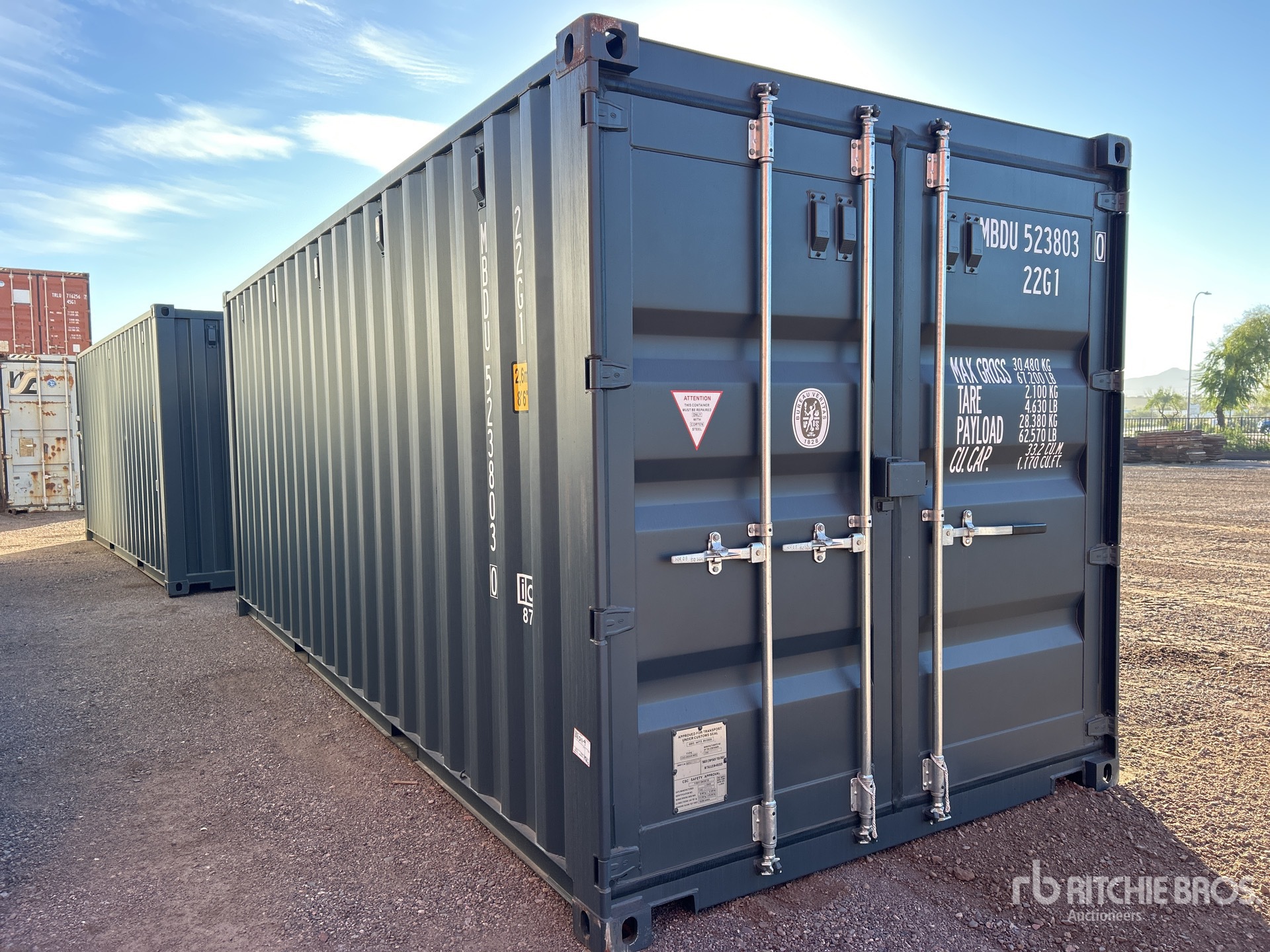 General Appearance with Picture, Right Front Corner